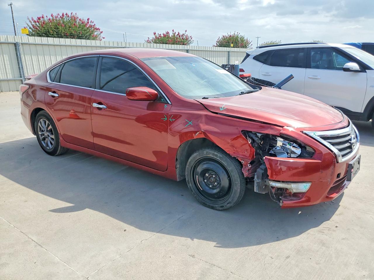 2015 Nissan Altima 2.5 S Красный vin: 1N4AL3AP9FC477144
