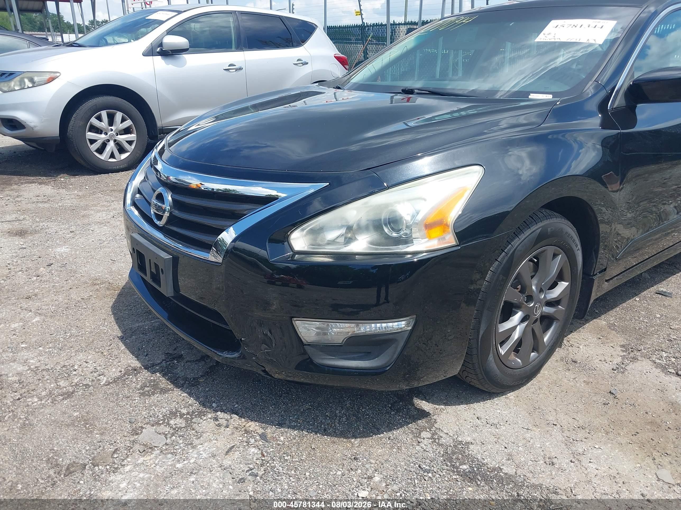 2015 Nissan Altima 2.5 S Черный vin: 1N4AL3AP9FC488550