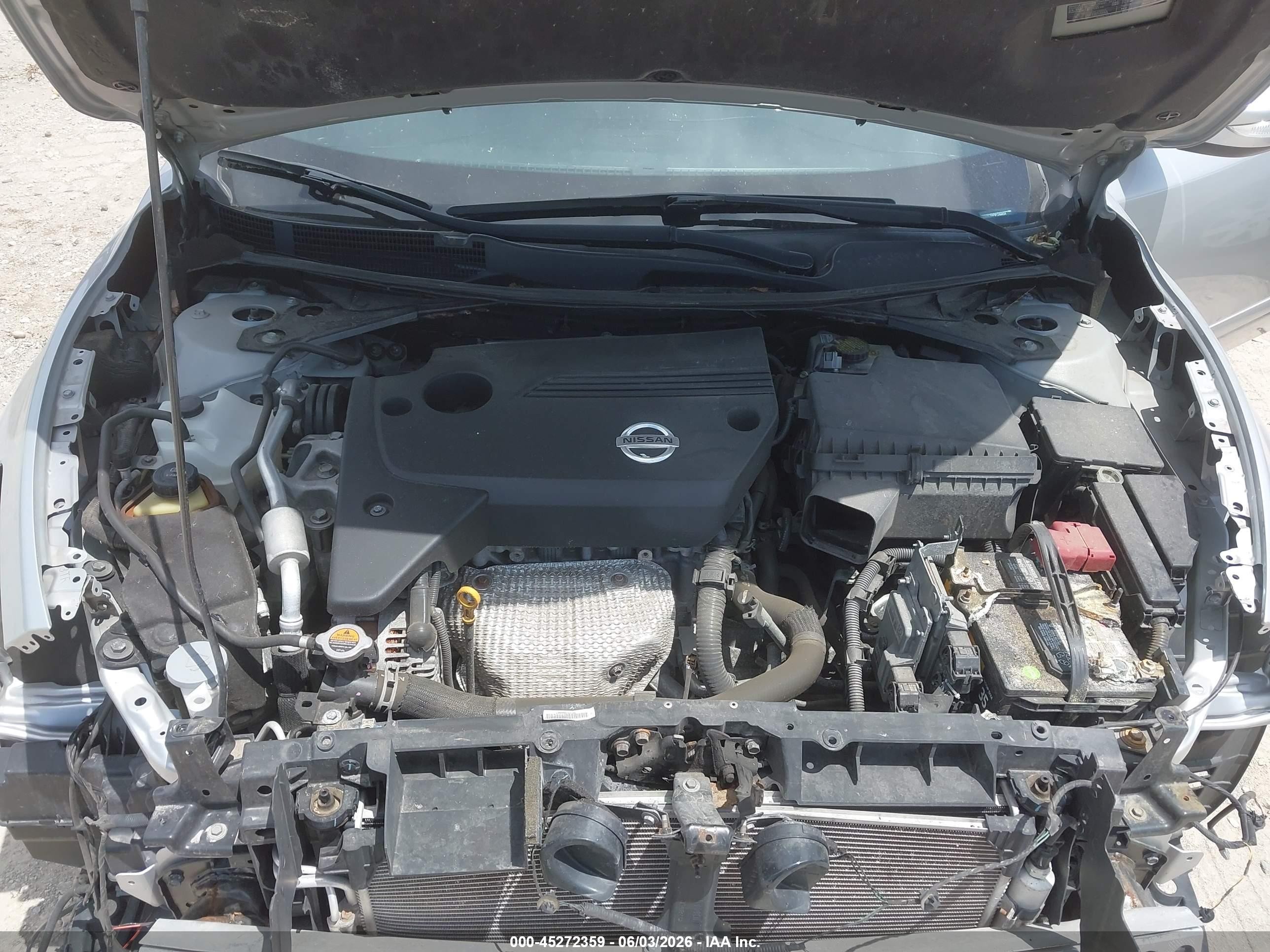 2015 Nissan Altima 2.5 Sv Silver vin: 1N4AL3AP9FC494834