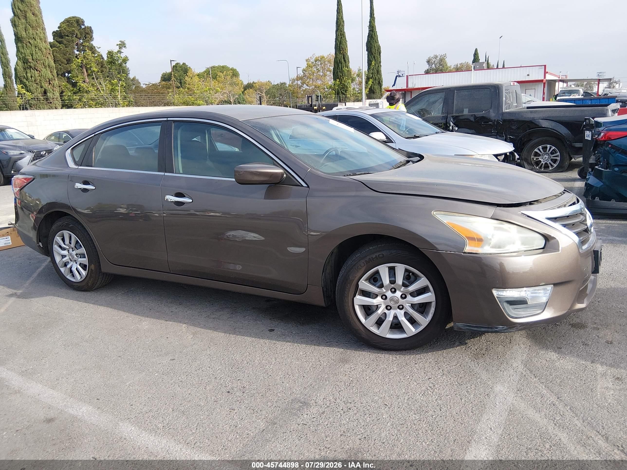 2015 Nissan Altima 2.5 S Gray vin: 1N4AL3AP9FC568446