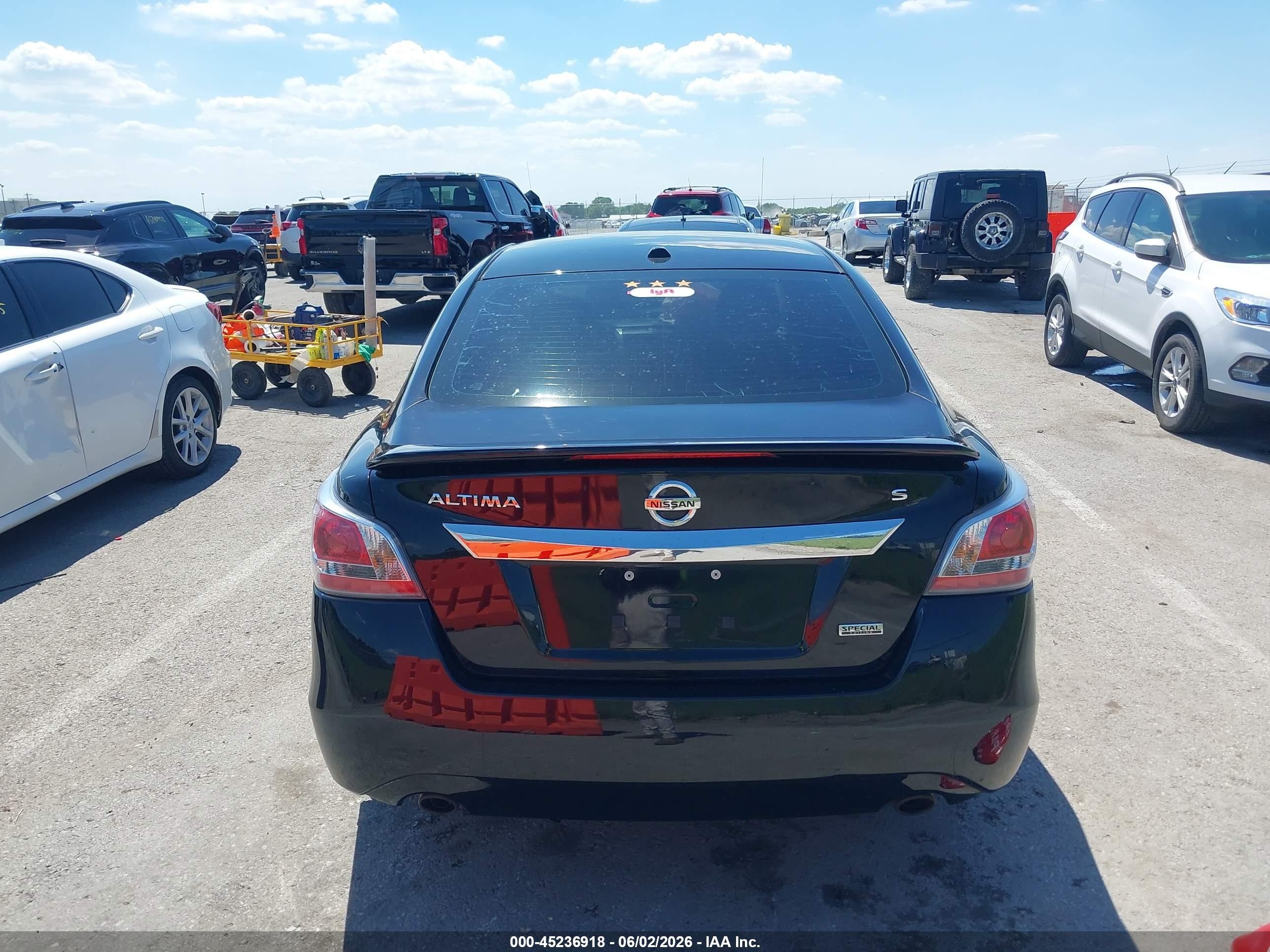 2015 Nissan Altima 2.5 S Black vin: 1N4AL3AP9FC569435