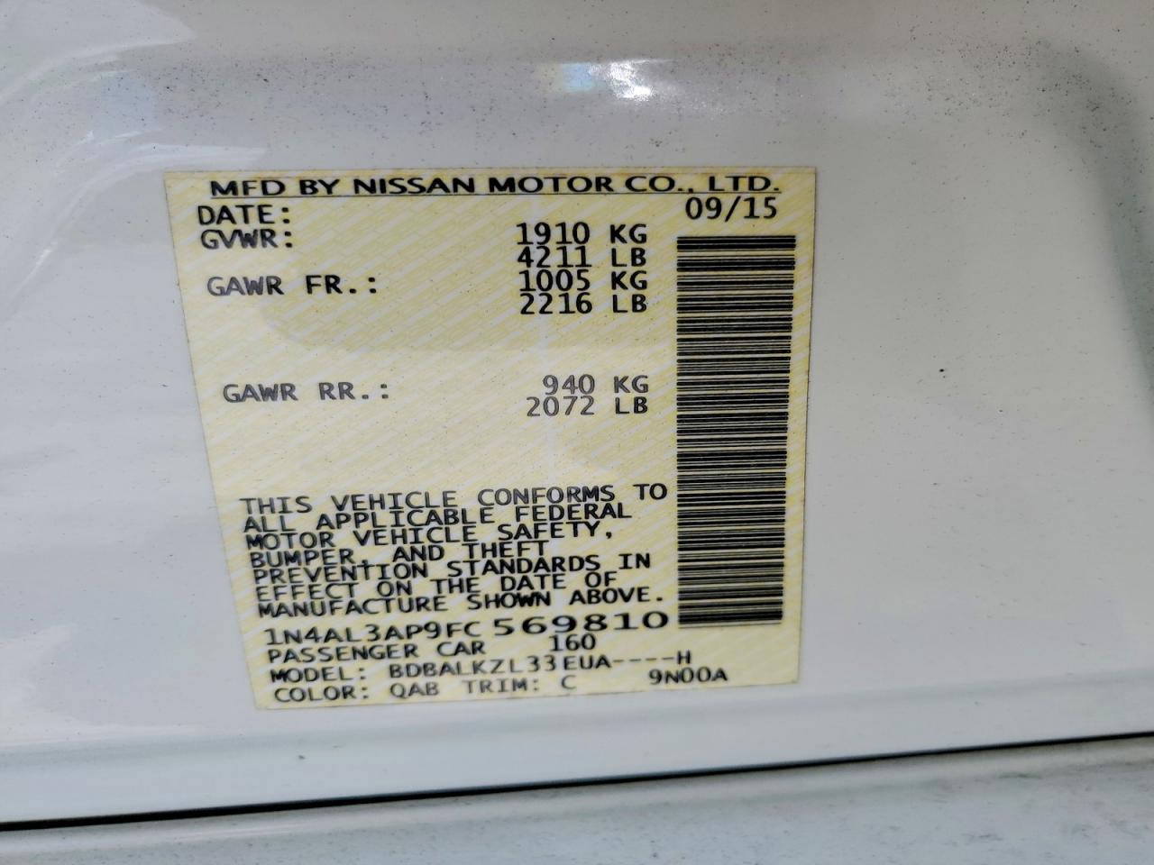 2015 Nissan Altima 2.5 Sv White vin: 1N4AL3AP9FC569810