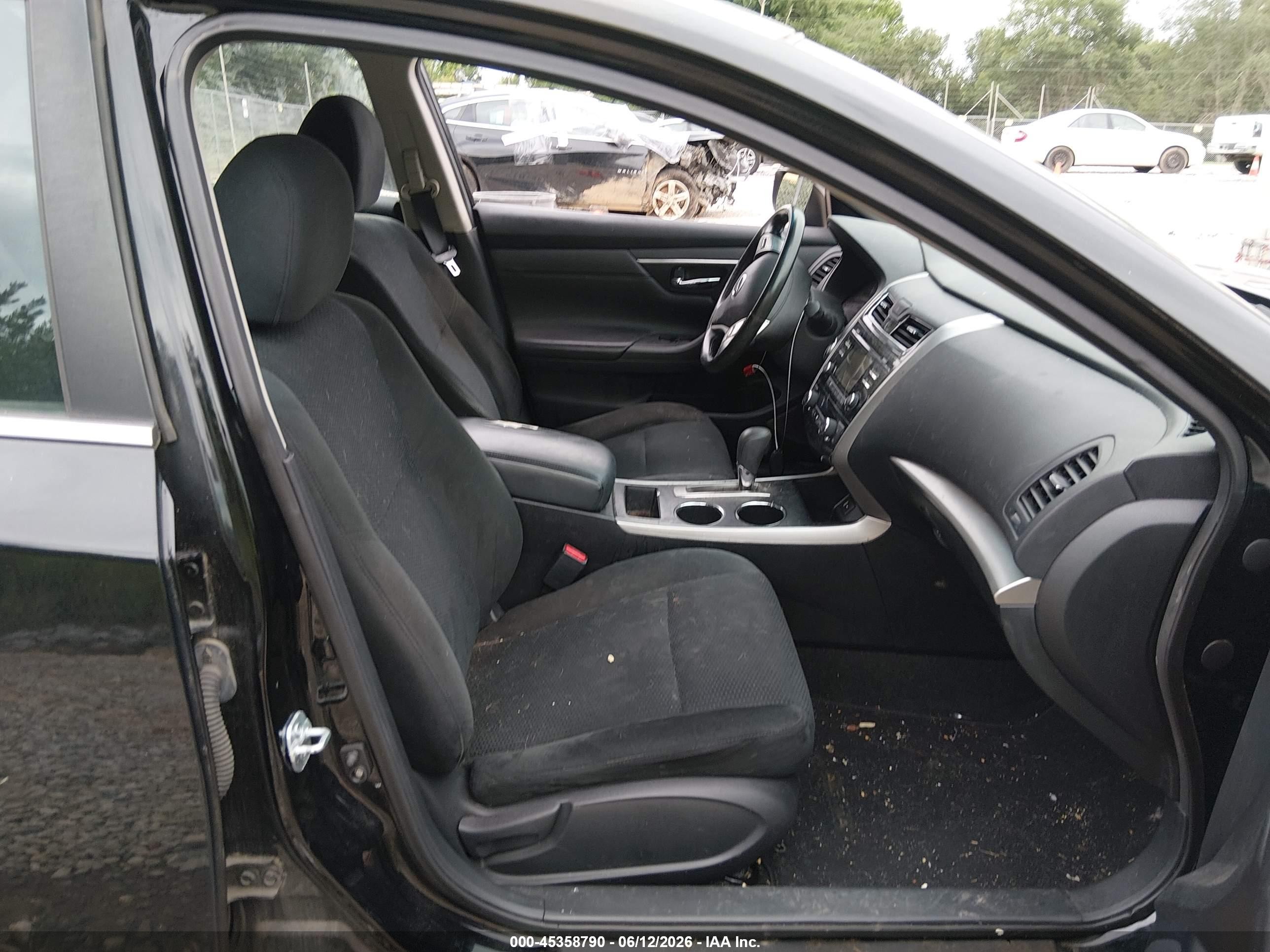 2015 Nissan Altima 2.5 Sv Черный vin: 1N4AL3AP9FC571931