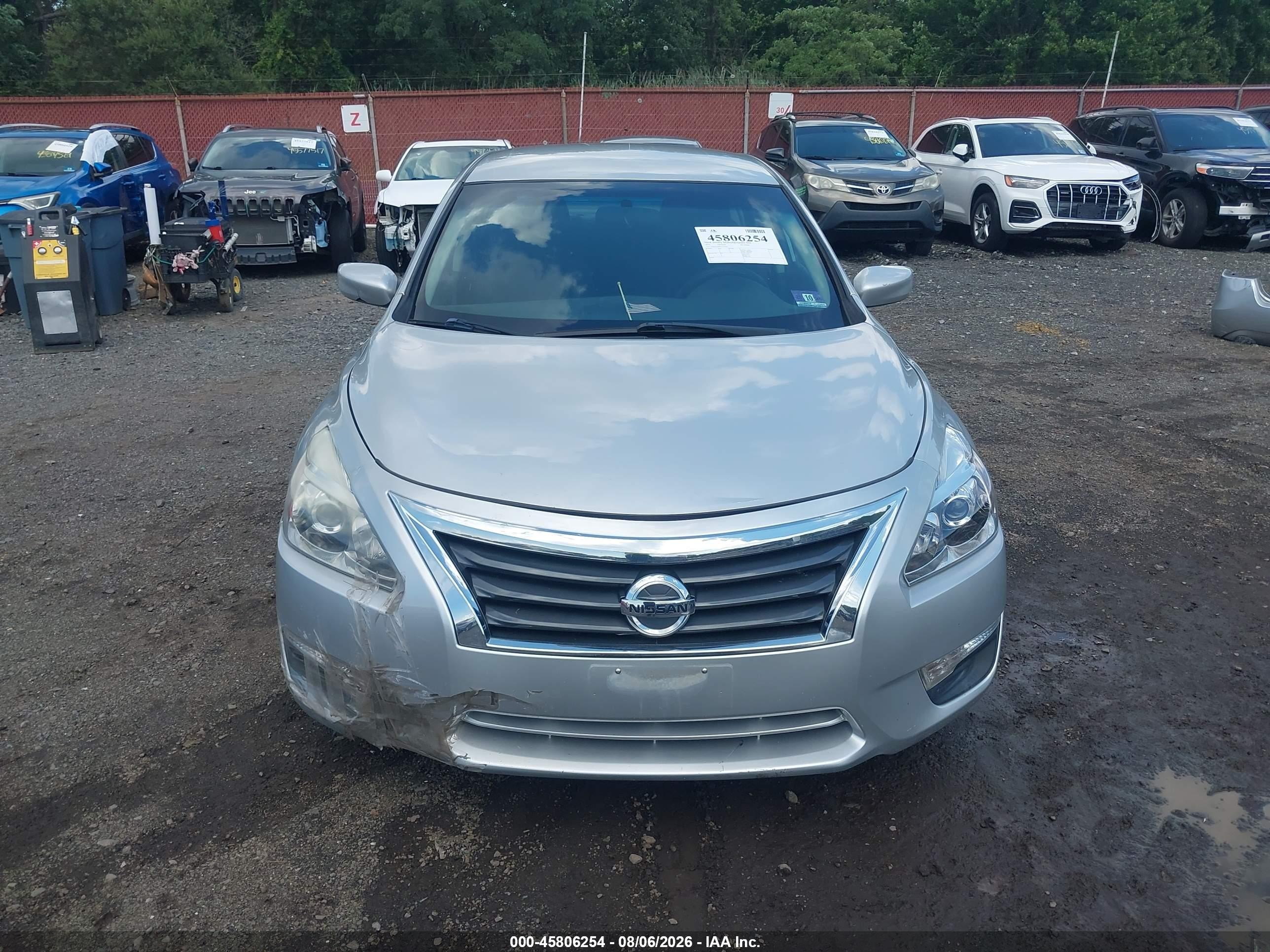 2015 Nissan Altima 2.5 S Silver vin: 1N4AL3AP9FC573419
