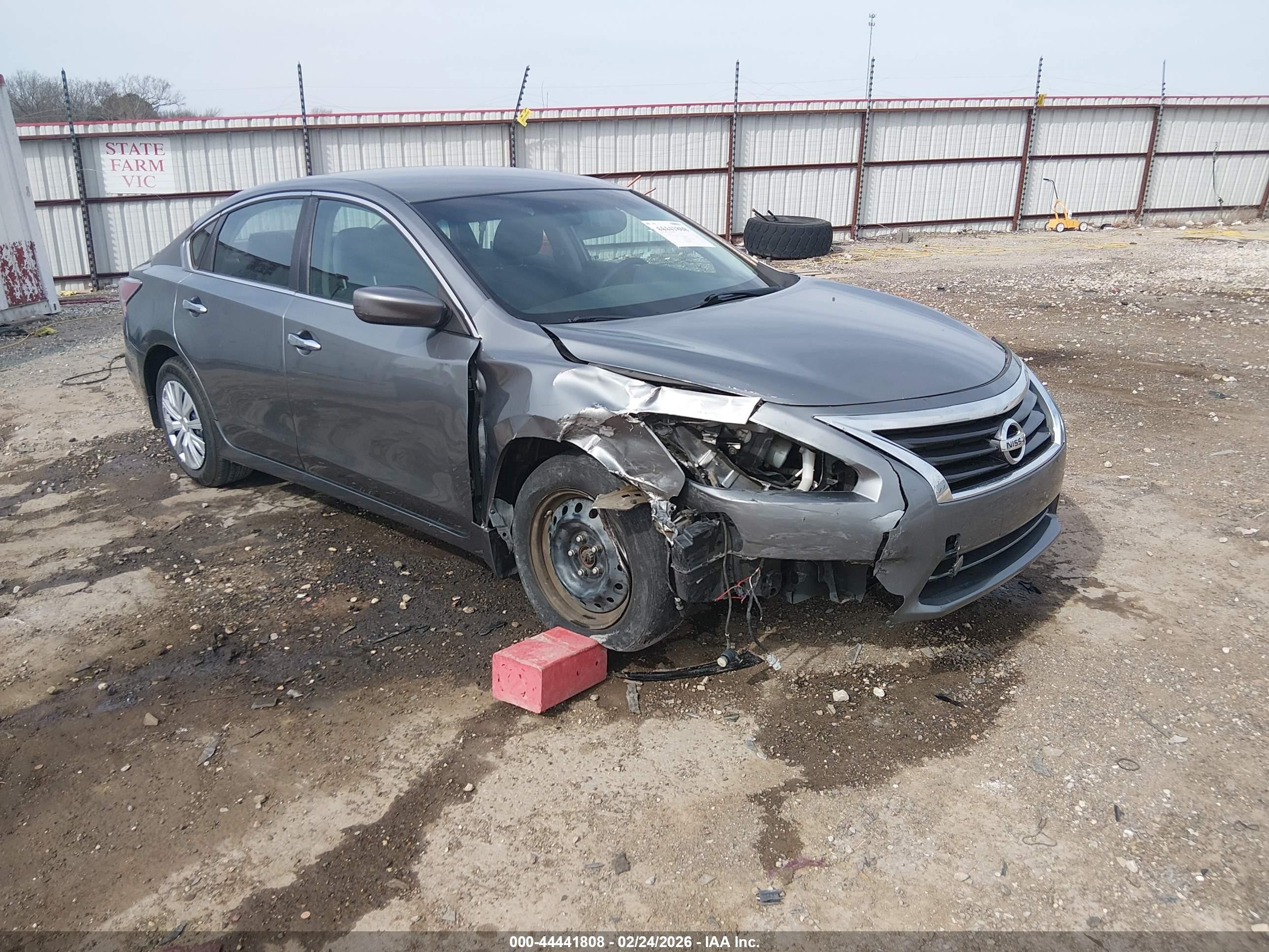 2015 Nissan Altima 2.5 S Blue vin: 1N4AL3AP9FC574845