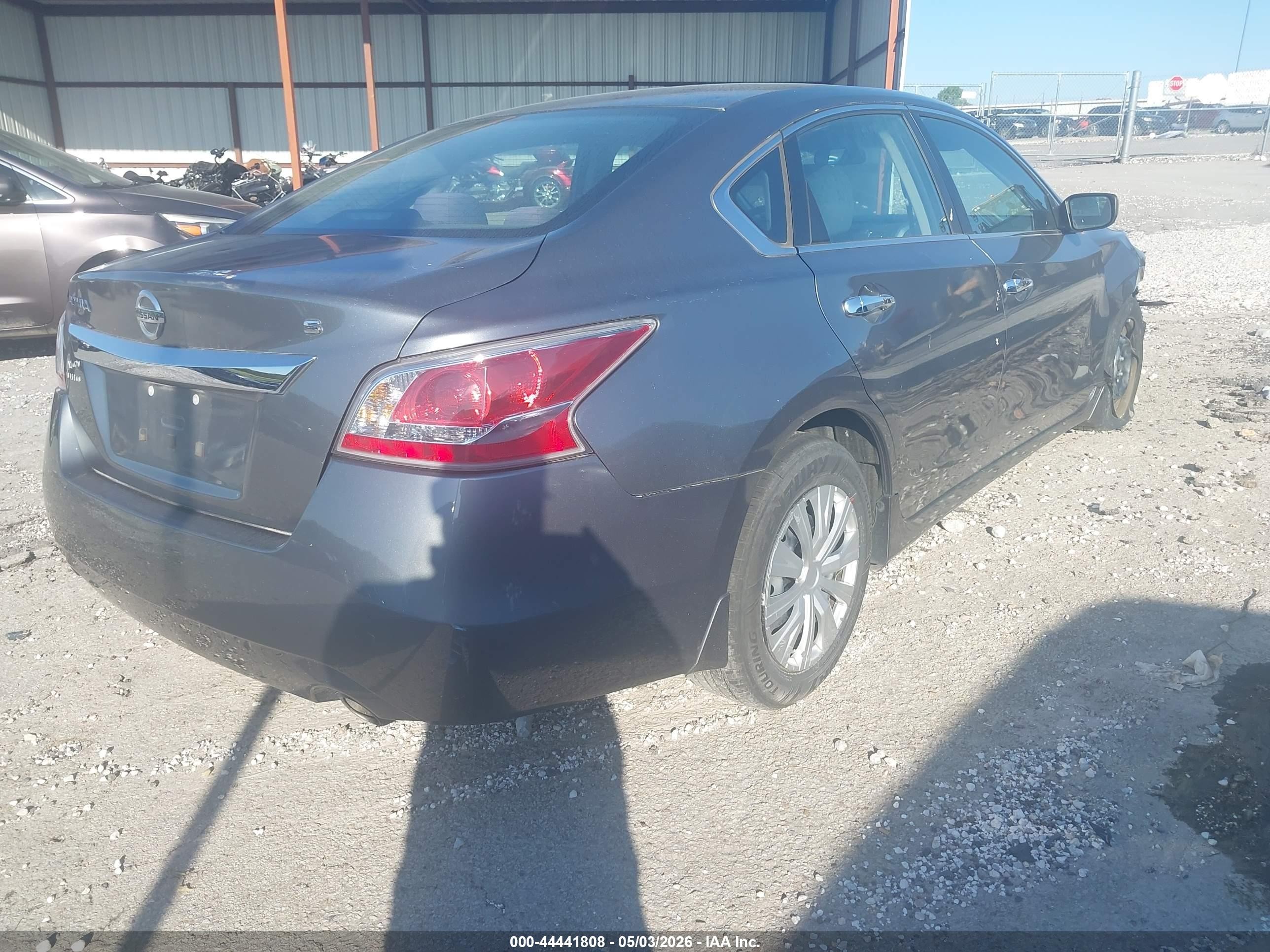 2015 Nissan Altima 2.5 S Blue vin: 1N4AL3AP9FC574845