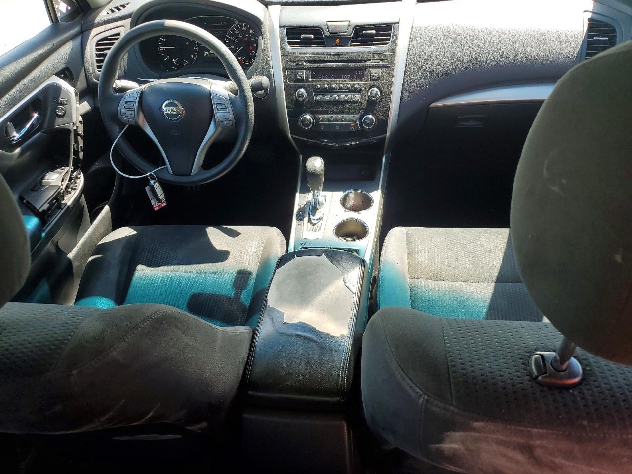 2015 Nissan Altima 2.5 S White vin: 1N4AL3AP9FC577020