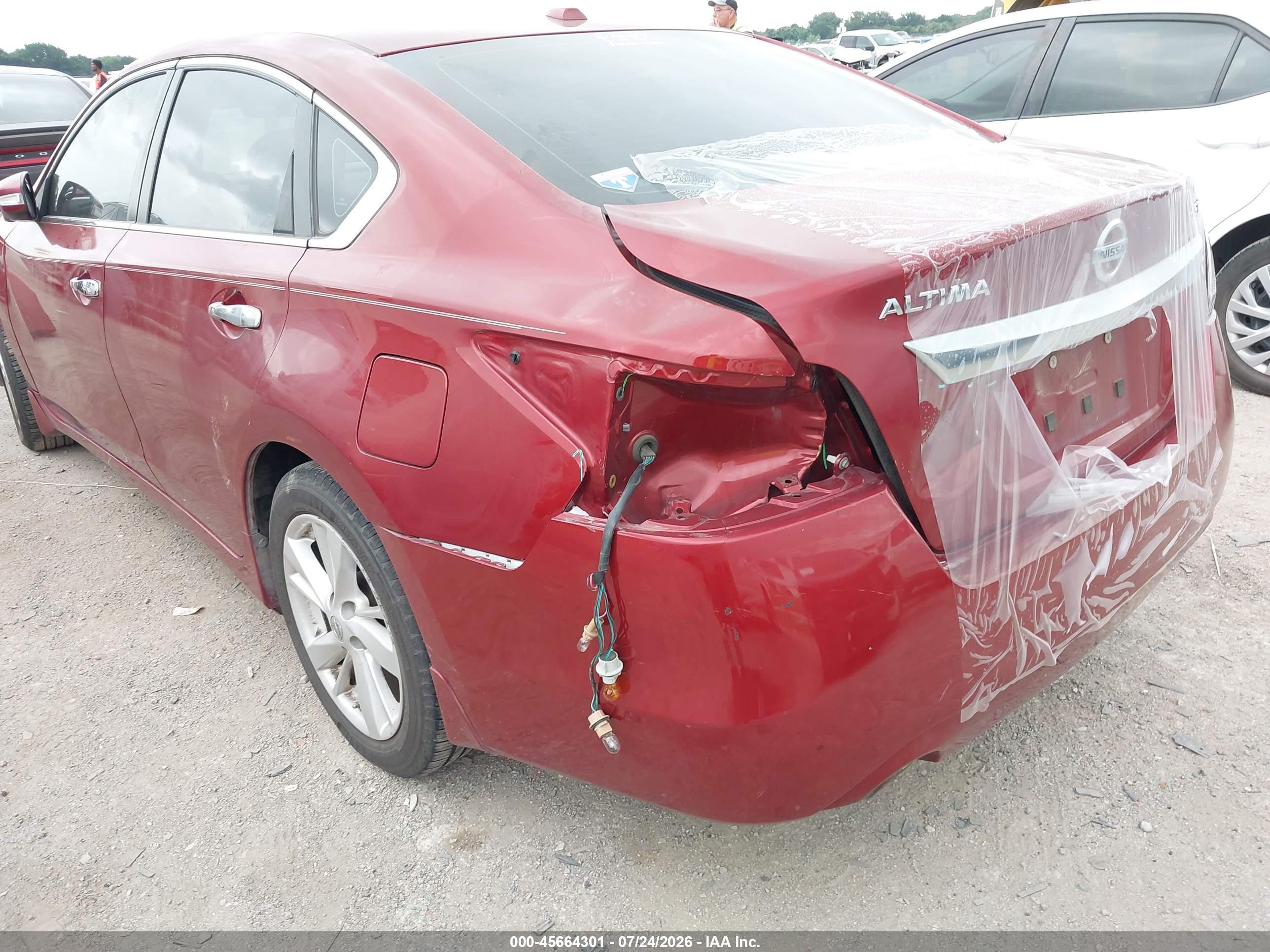2015 Nissan Altima 2.5 Sv Red vin: 1N4AL3AP9FC584761