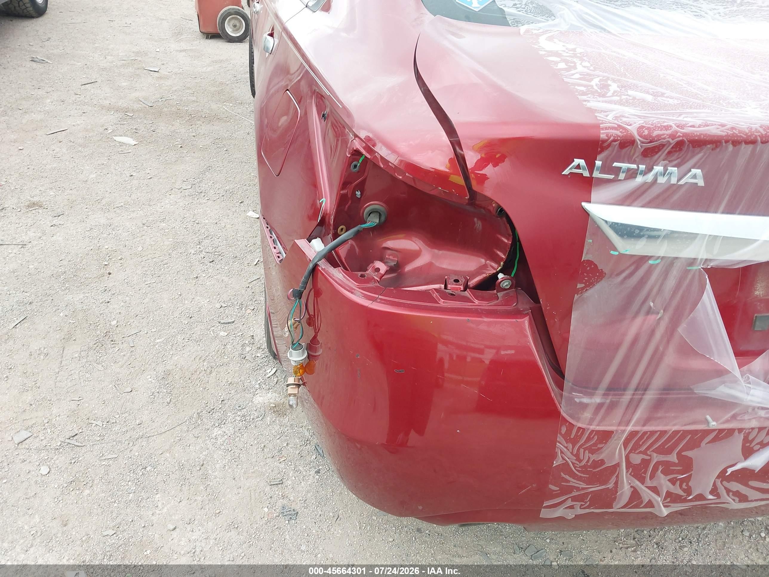 2015 Nissan Altima 2.5 Sv Red vin: 1N4AL3AP9FC584761
