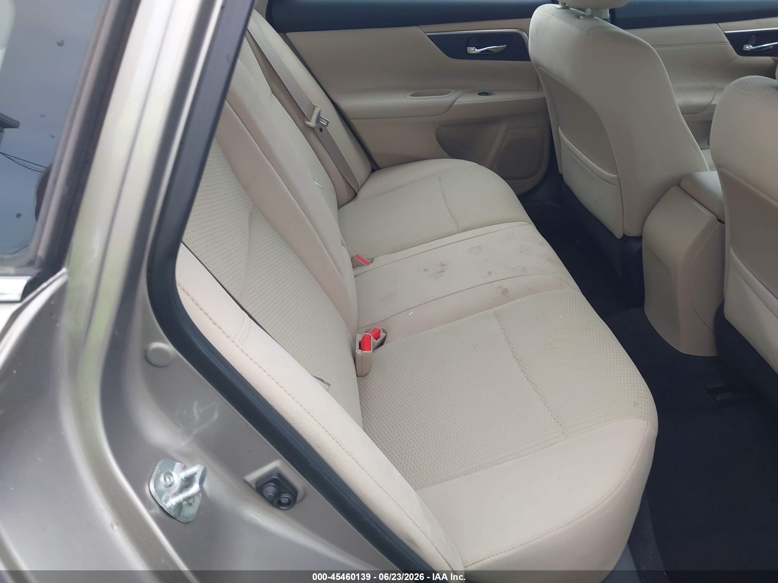 2015 Nissan Altima 2.5 S Tan vin: 1N4AL3AP9FC590396