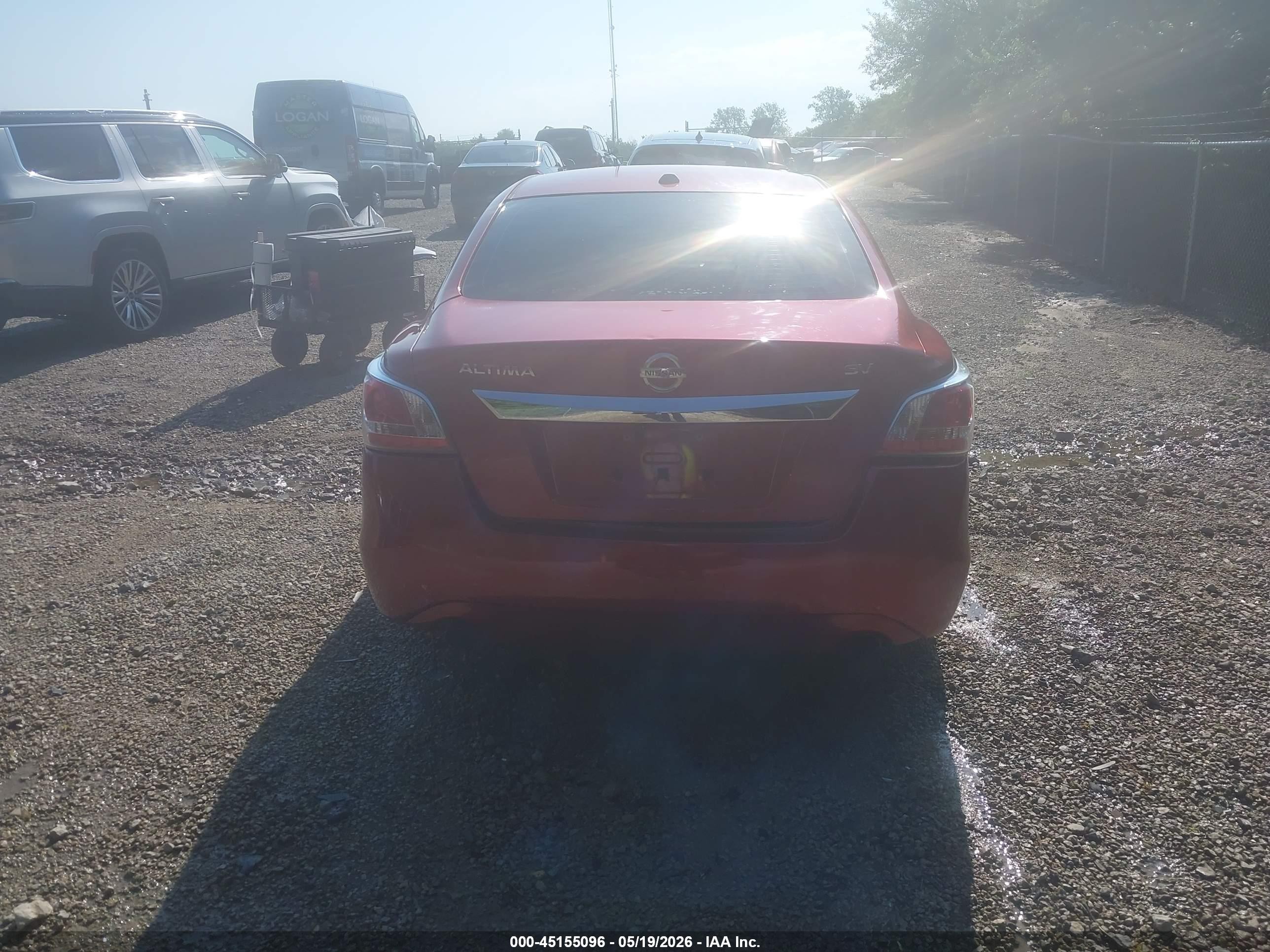 2015 Nissan Altima 2.5 Sv Красный vin: 1N4AL3AP9FC591550