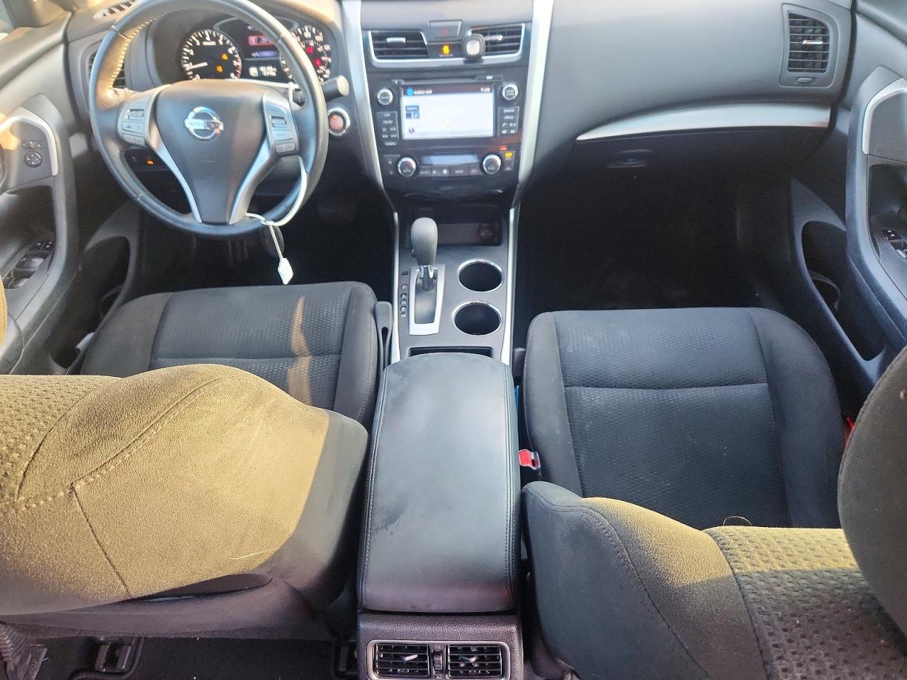 2015 Nissan Altima 2.5 Sv Белый vin: 1N4AL3AP9FC593024