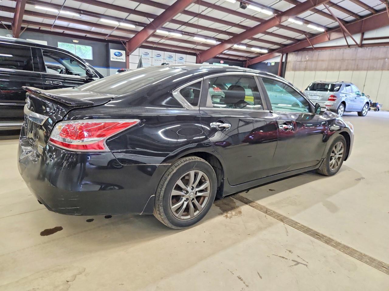 2015 Nissan Altima 2.5 S Black vin: 1N4AL3AP9FC593833