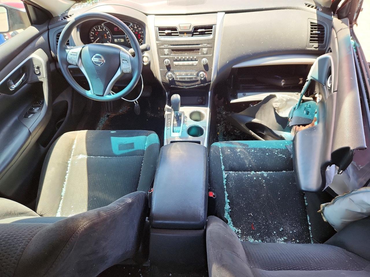 2015 Nissan Altima 2.5 S Red vin: 1N4AL3AP9FC594514
