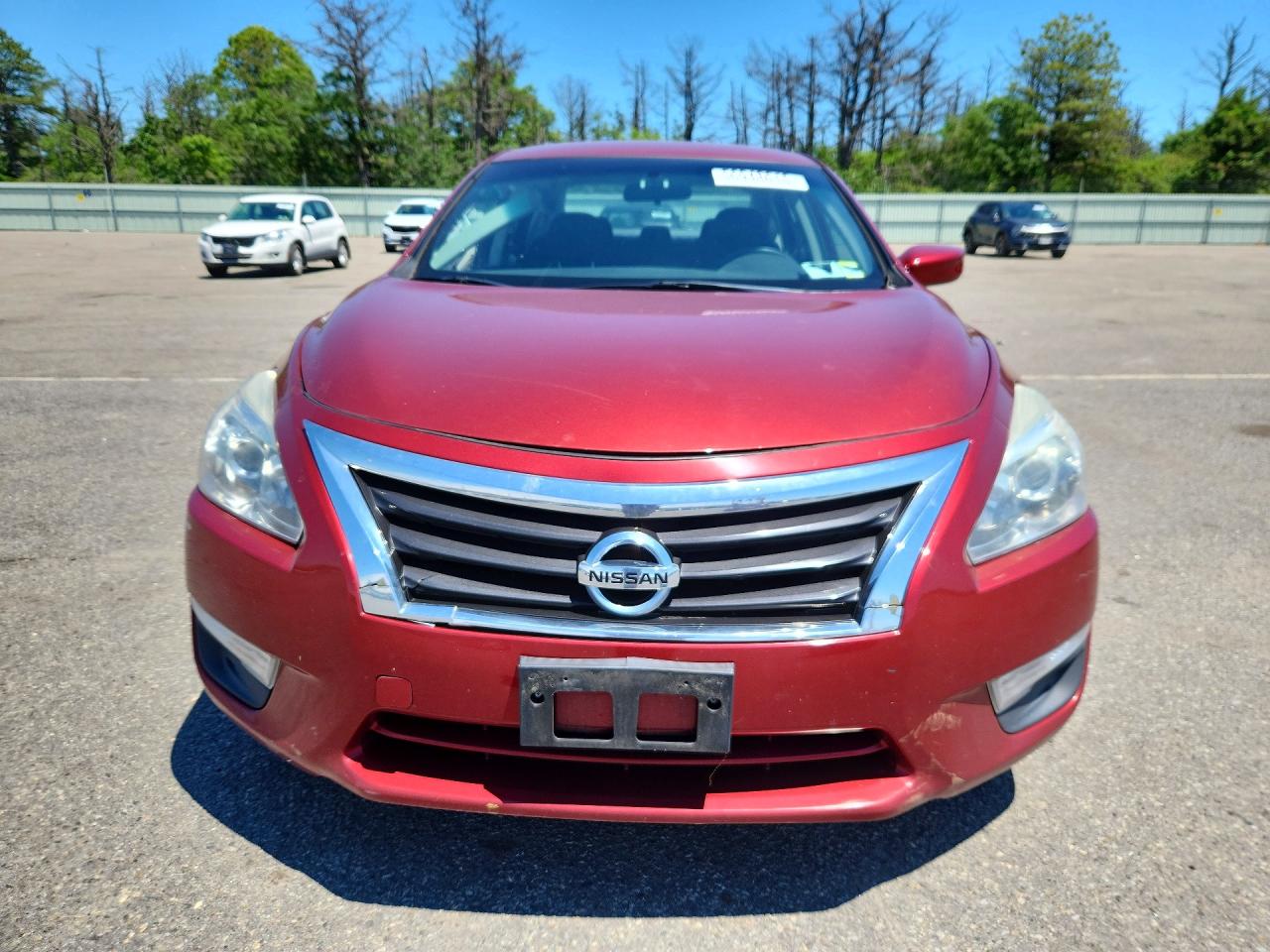 2015 Nissan Altima 2.5 S Red vin: 1N4AL3AP9FC594514