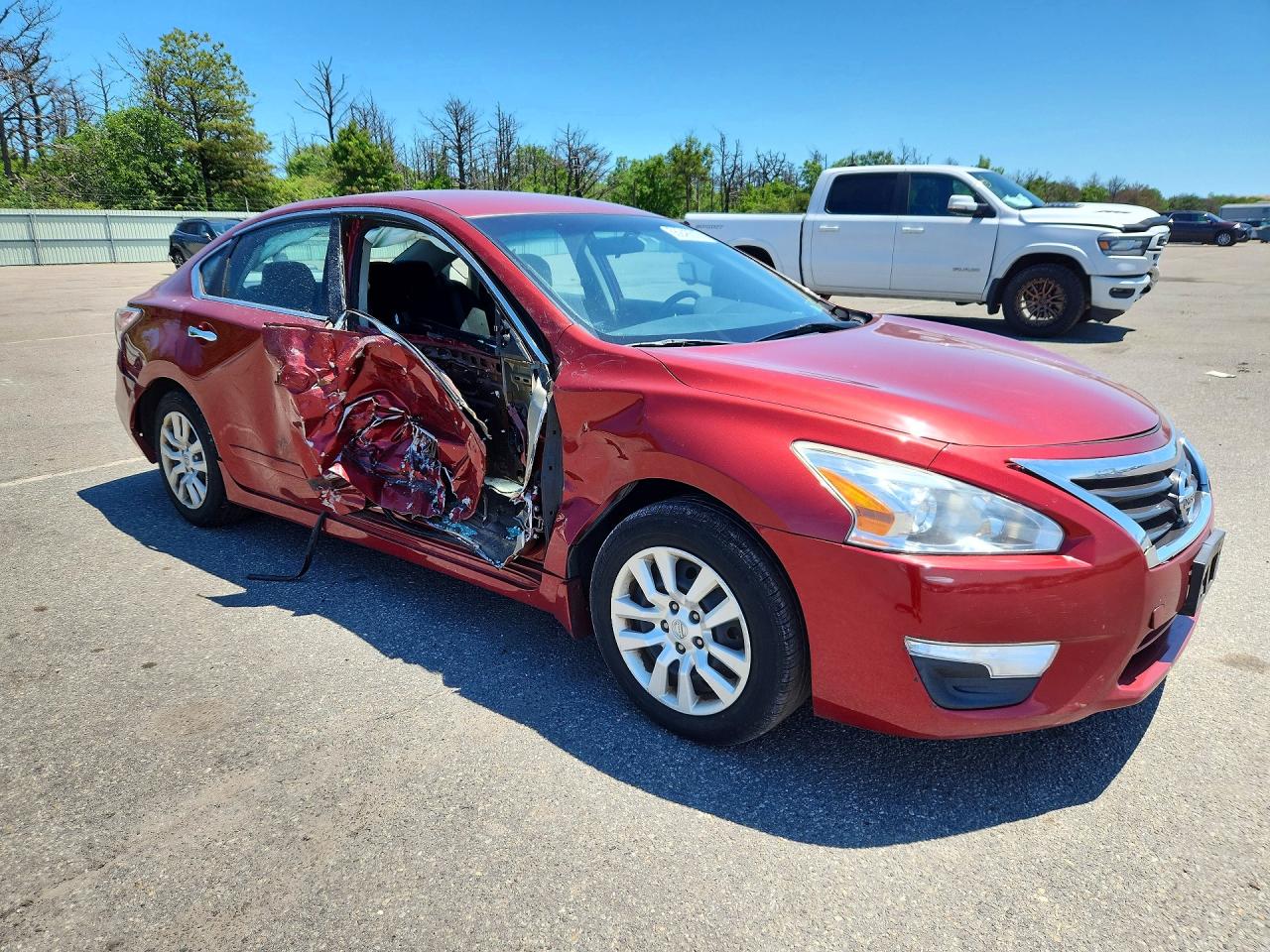 2015 Nissan Altima 2.5 S Red vin: 1N4AL3AP9FC594514