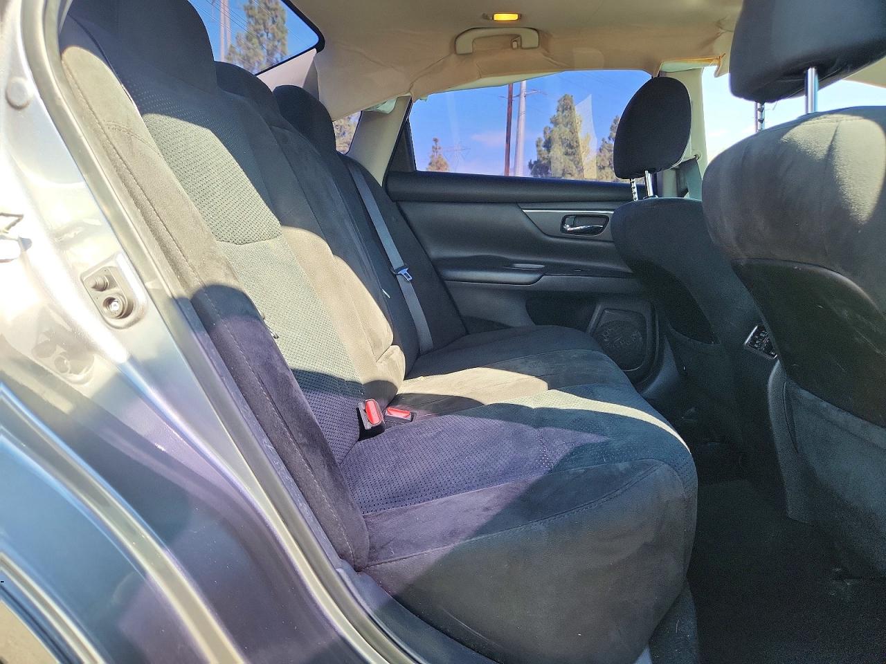 2015 Nissan Altima 2.5 Sv Gray vin: 1N4AL3AP9FC597137