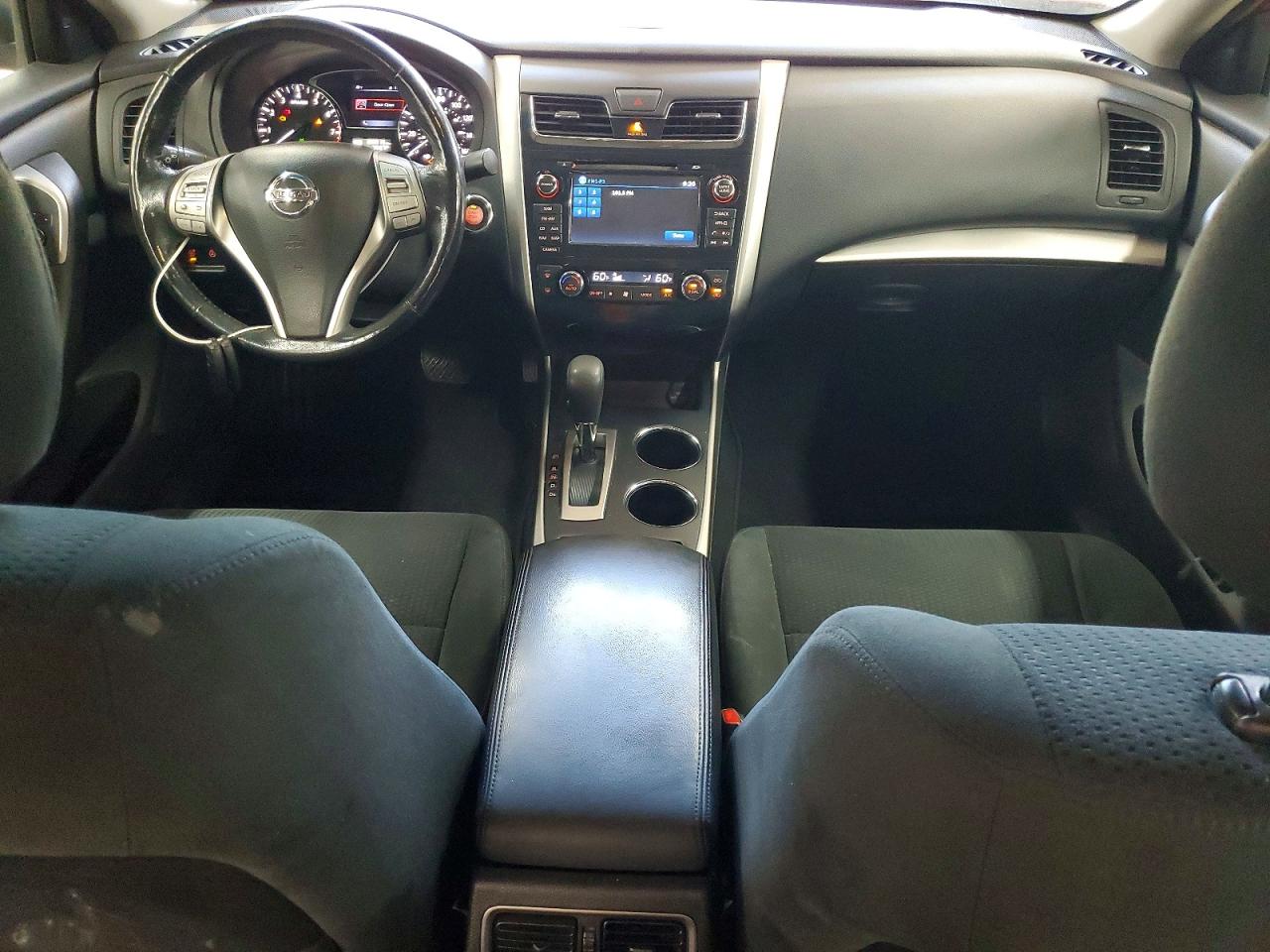 2015 Nissan Altima 2.5 Sv Red vin: 1N4AL3AP9FC597798