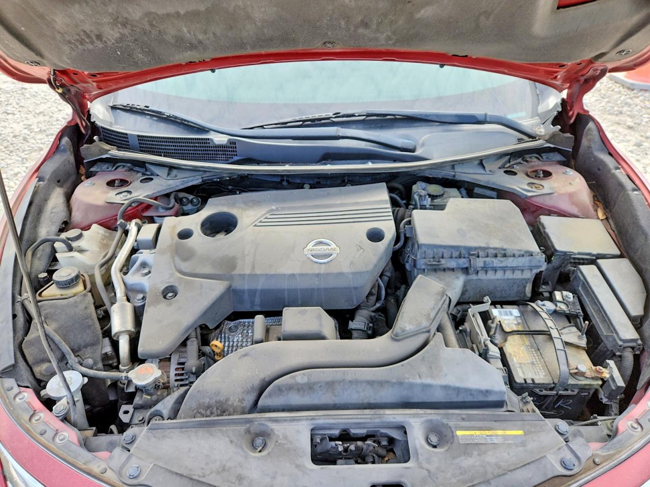 2015 Nissan Altima 2.5 S Red vin: 1N4AL3AP9FN305121