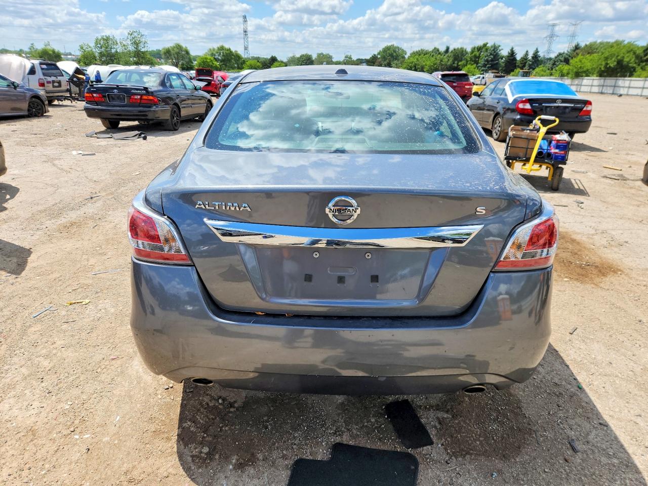 2015 Nissan Altima 2.5 S Gray vin: 1N4AL3AP9FN307113