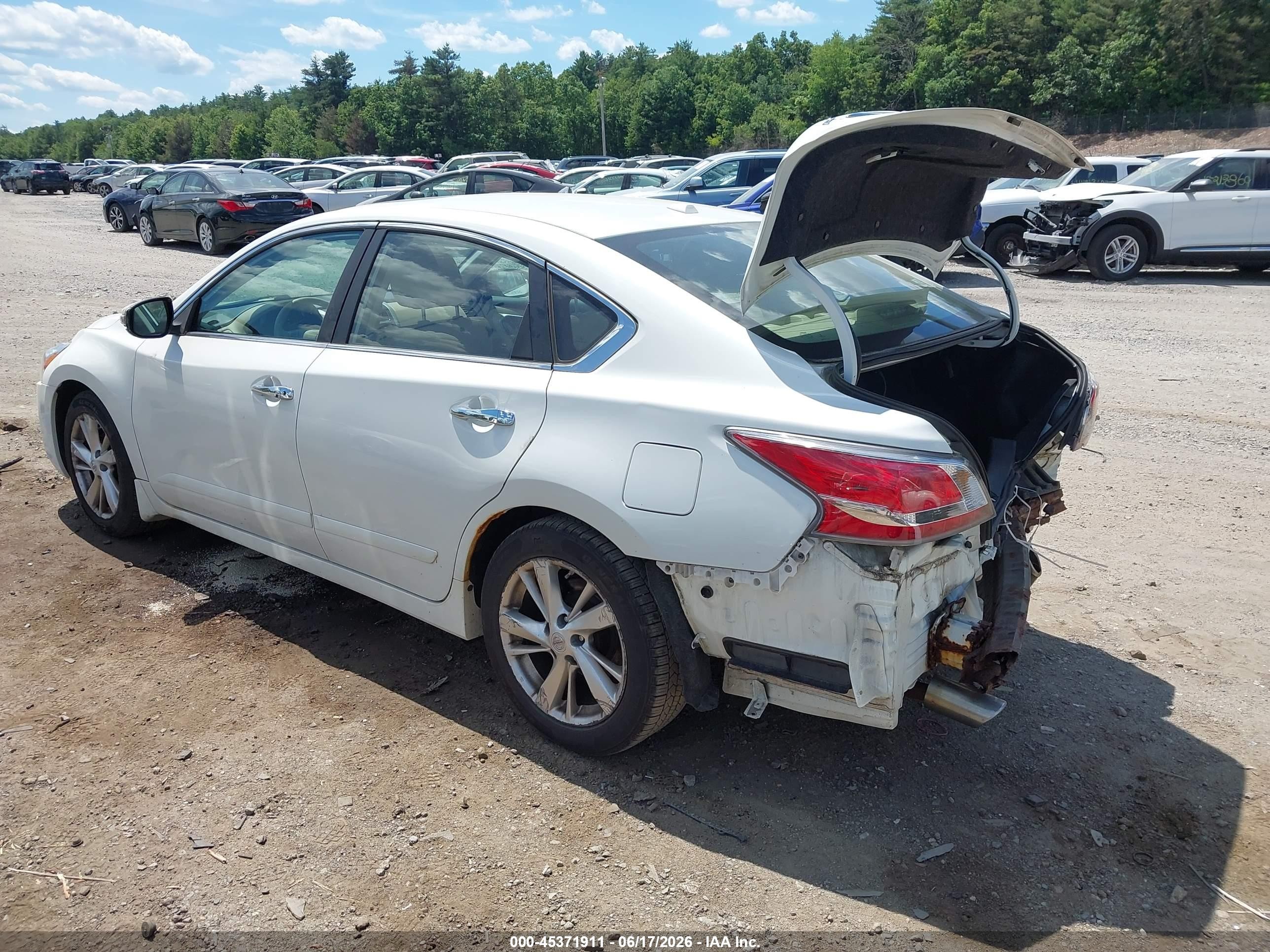 2015 Nissan Altima 2.5 Sl White vin: 1N4AL3AP9FN307242