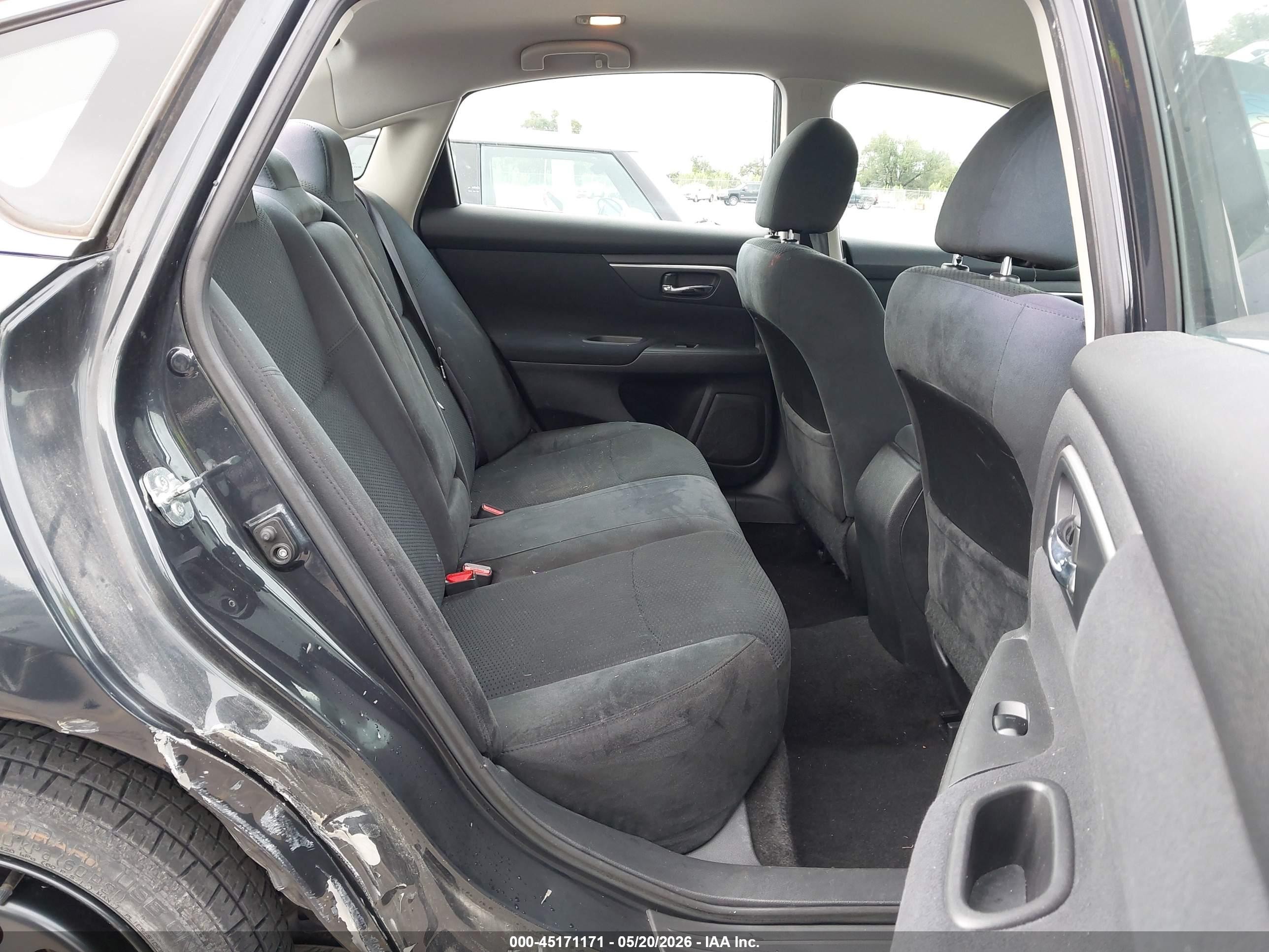 2015 Nissan Altima 2.5 S Black vin: 1N4AL3AP9FN308830