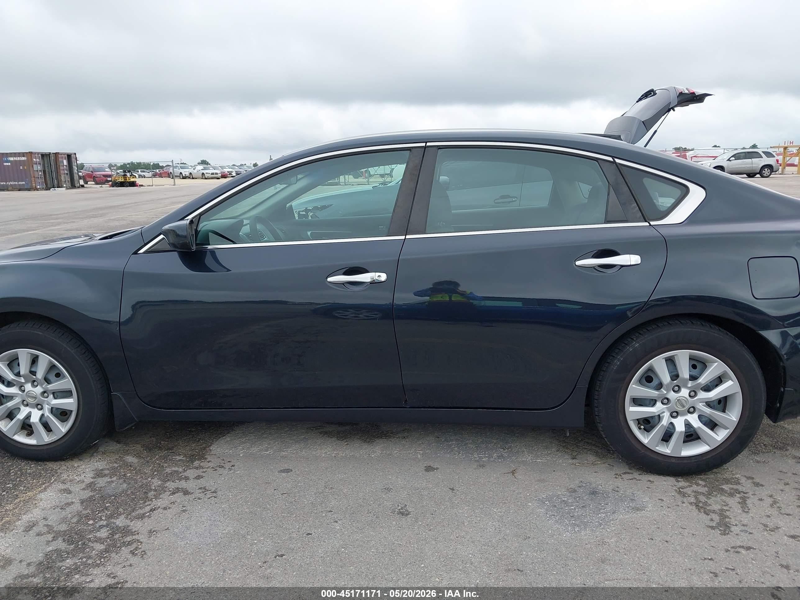 2015 Nissan Altima 2.5 S Black vin: 1N4AL3AP9FN308830