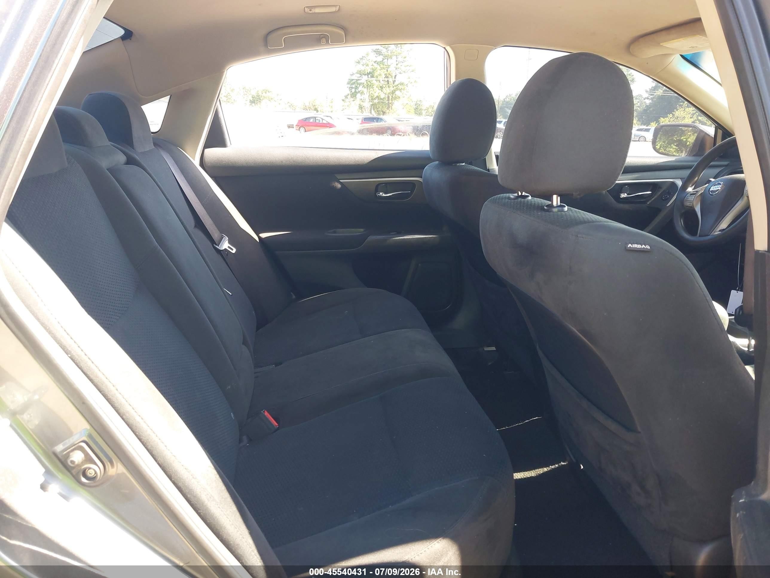 2015 Nissan Altima 2.5 S Blue vin: 1N4AL3AP9FN315339