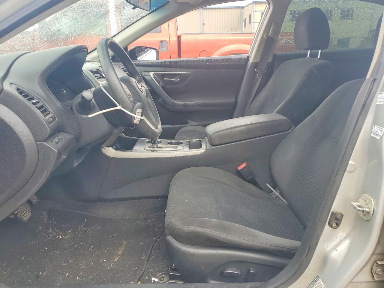 2015 Nissan Altima 2.5 S Серебряный vin: 1N4AL3AP9FN326339