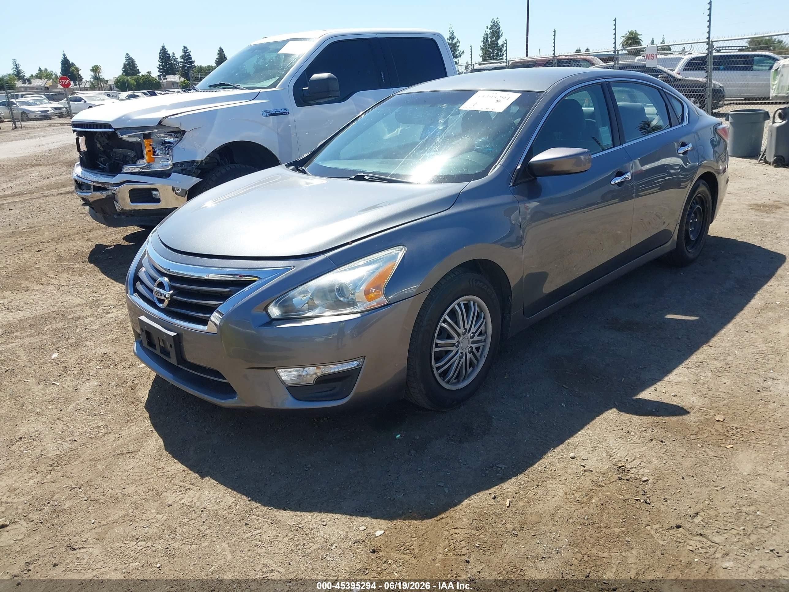2015 Nissan Altima 2.5/2.5 S/2.5 Sl/2.5 Sv Gray vin: 1N4AL3AP9FN326714