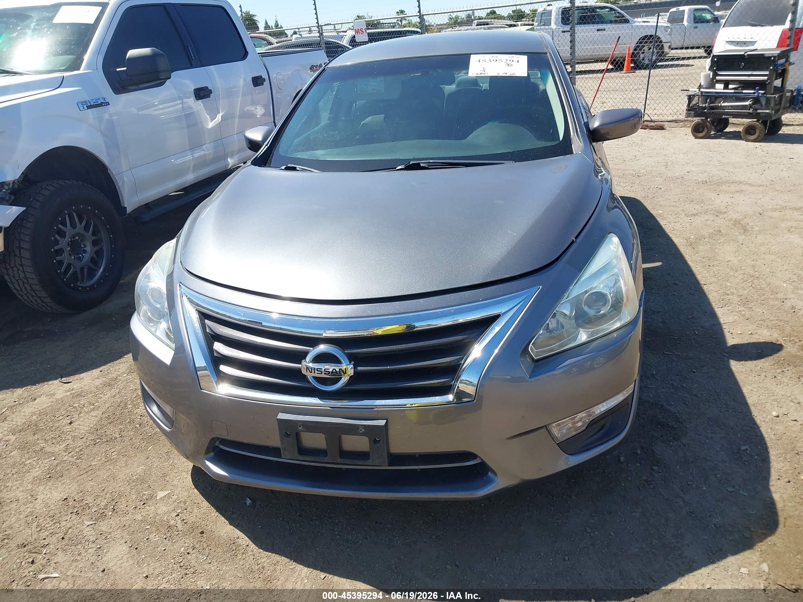 2015 Nissan Altima 2.5/2.5 S/2.5 Sl/2.5 Sv Gray vin: 1N4AL3AP9FN326714