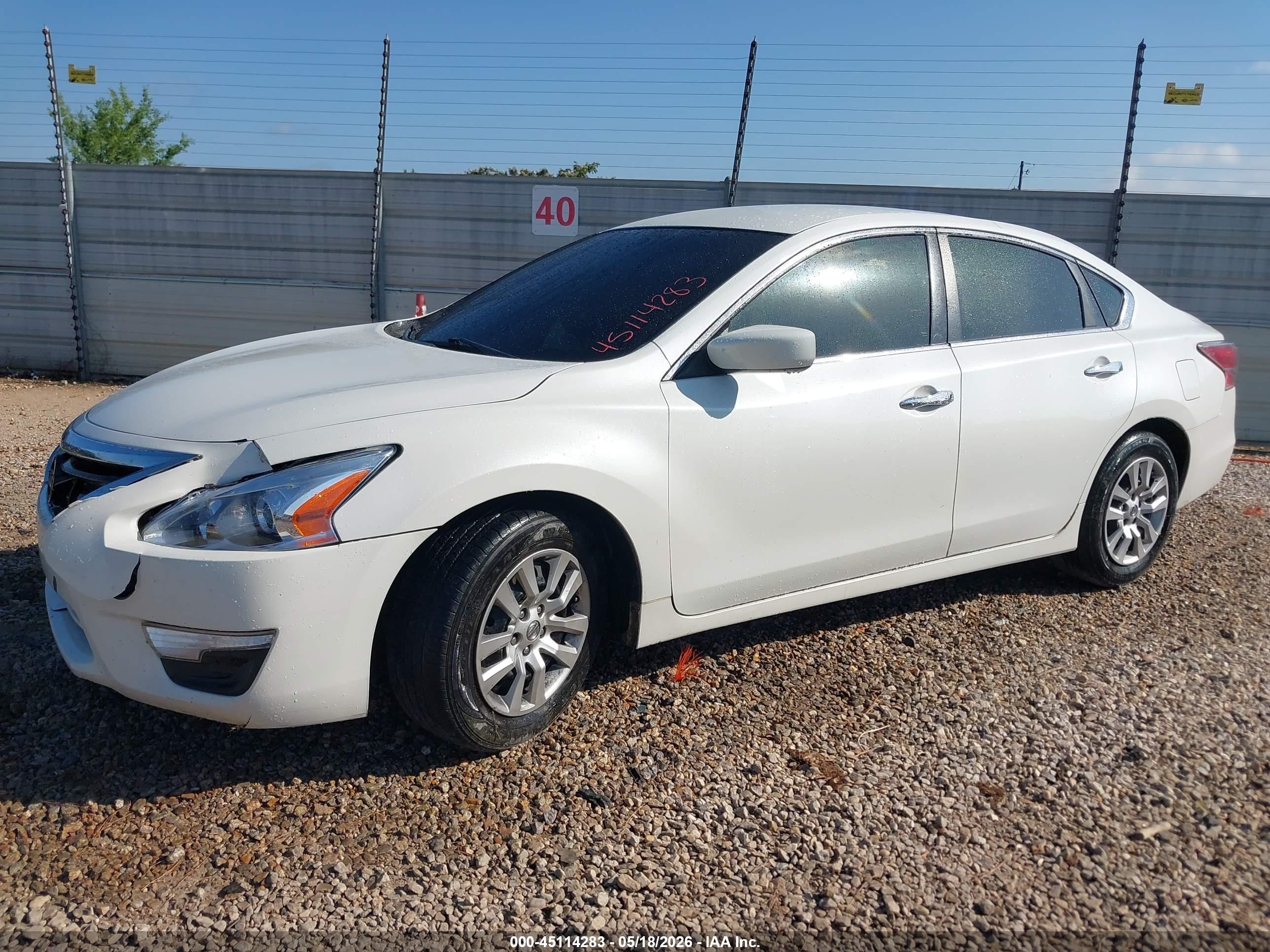 2015 Nissan Altima 2.5/2.5 S/2.5 Sl/2.5 Sv White vin: 1N4AL3AP9FN330648