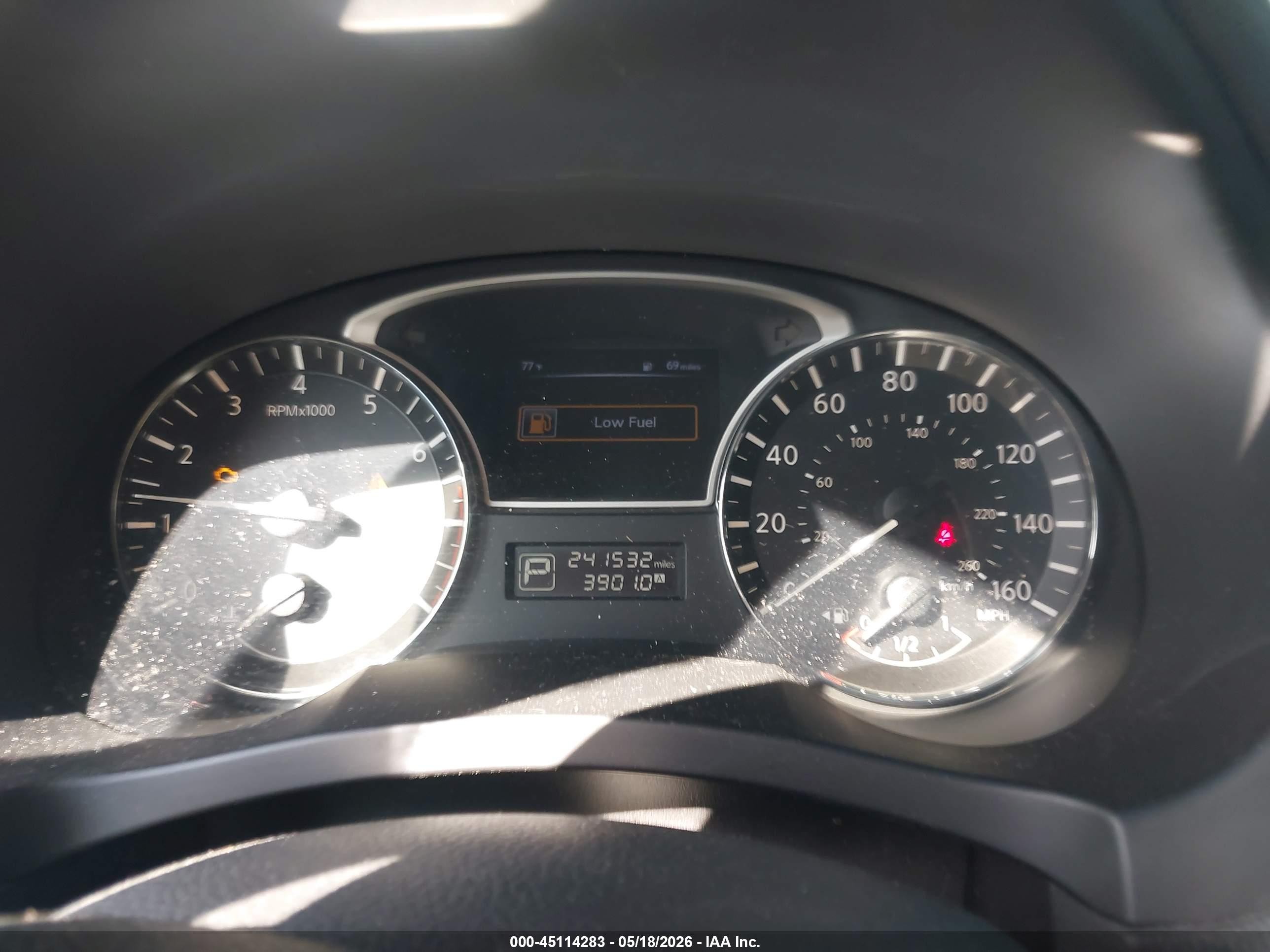 2015 Nissan Altima 2.5/2.5 S/2.5 Sl/2.5 Sv White vin: 1N4AL3AP9FN330648