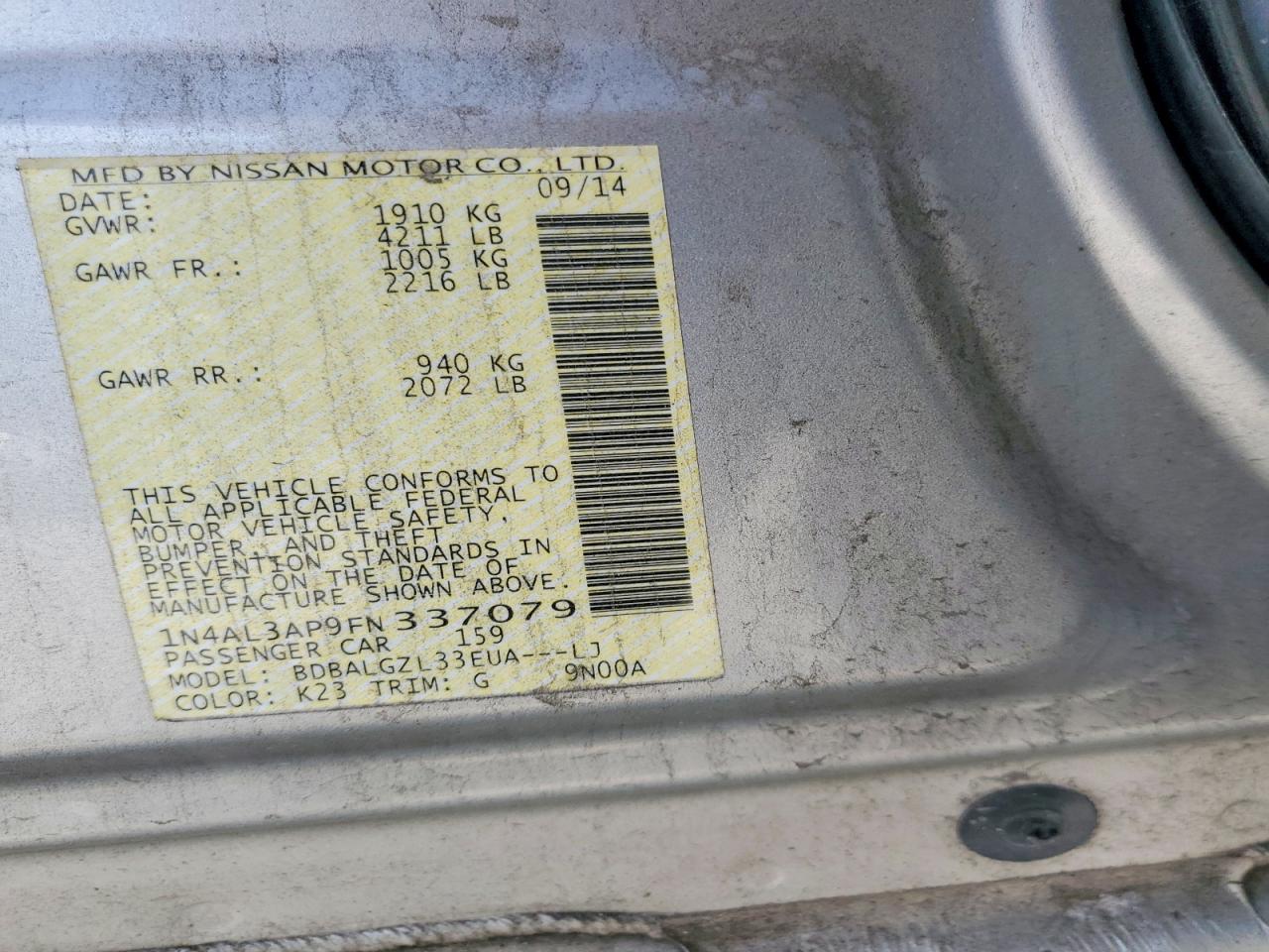 2015 Nissan Altima 2.5 S Silver vin: 1N4AL3AP9FN337079