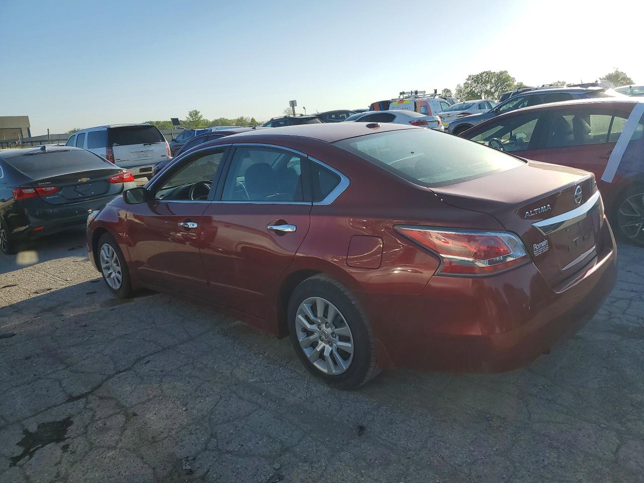 2015 Nissan Altima 2.5 S Red vin: 1N4AL3AP9FN345974