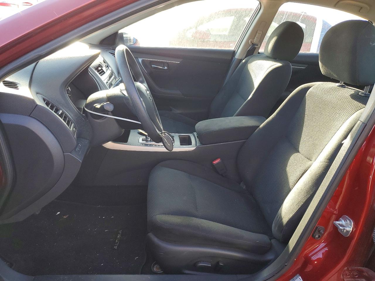 2015 Nissan Altima 2.5 S Red vin: 1N4AL3AP9FN345974