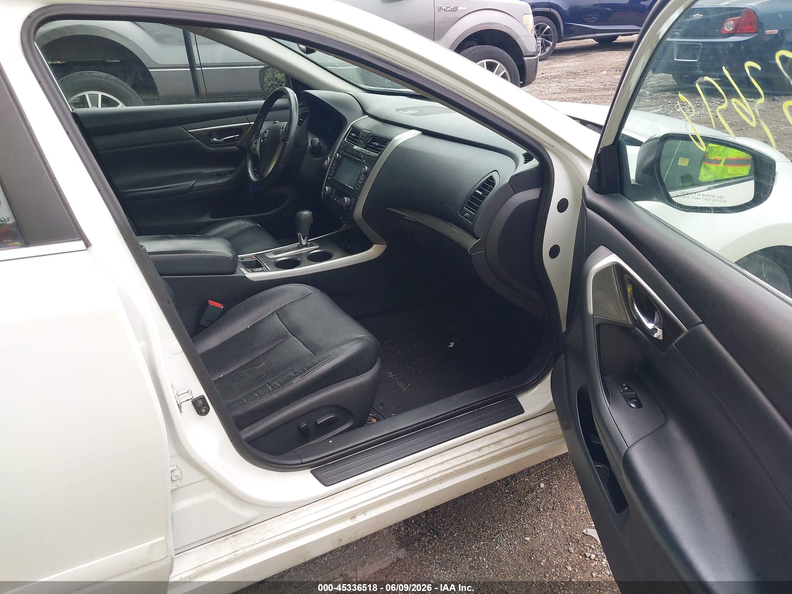 2015 Nissan Altima 2.5 Sl White vin: 1N4AL3AP9FN352486