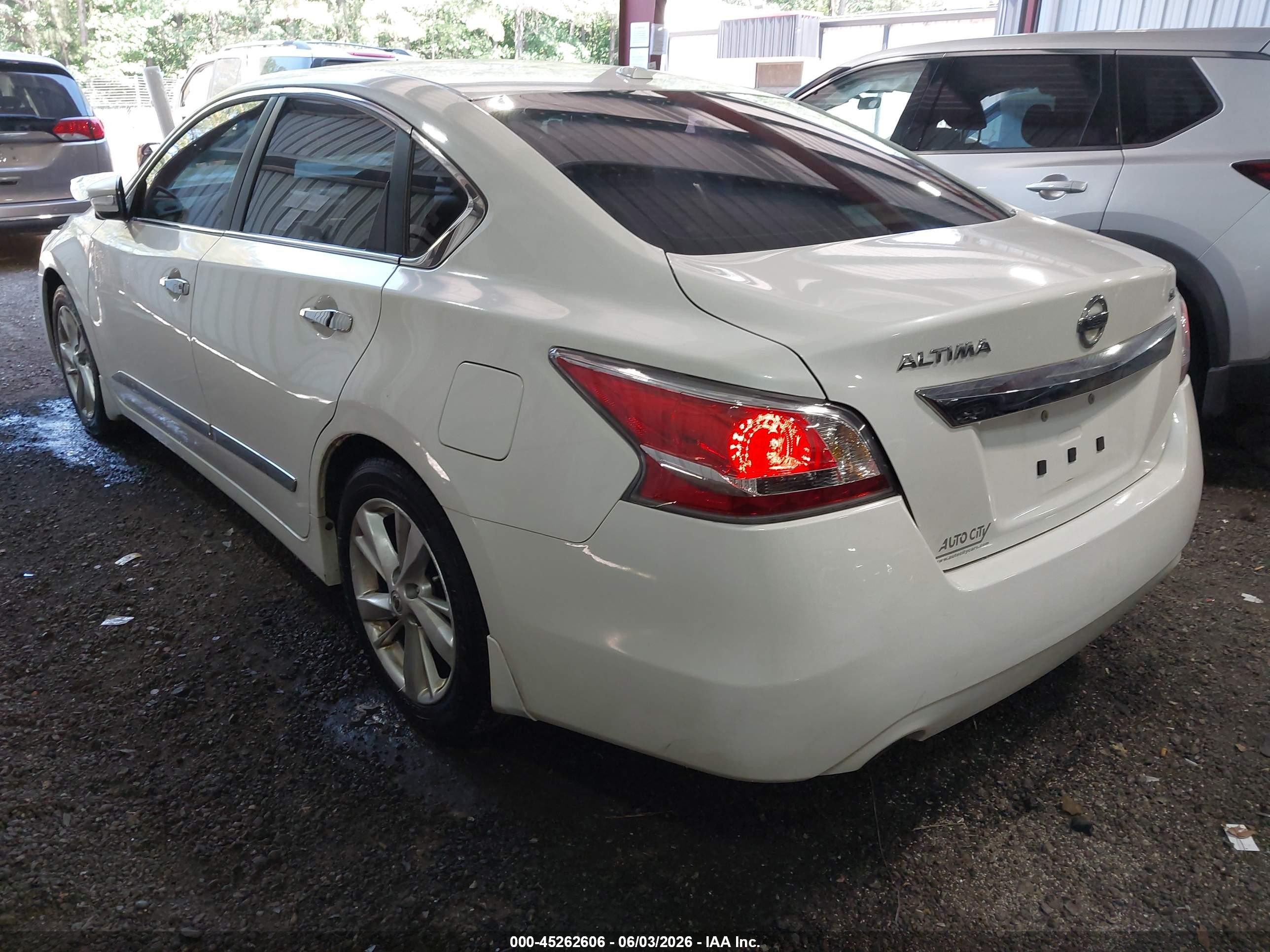 2015 Nissan Altima 2.5 Sl White vin: 1N4AL3AP9FN353279