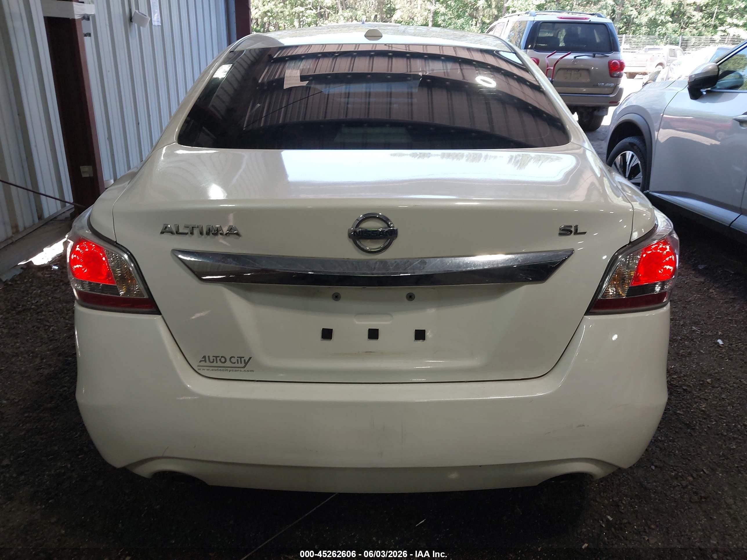 2015 Nissan Altima 2.5 Sl White vin: 1N4AL3AP9FN353279