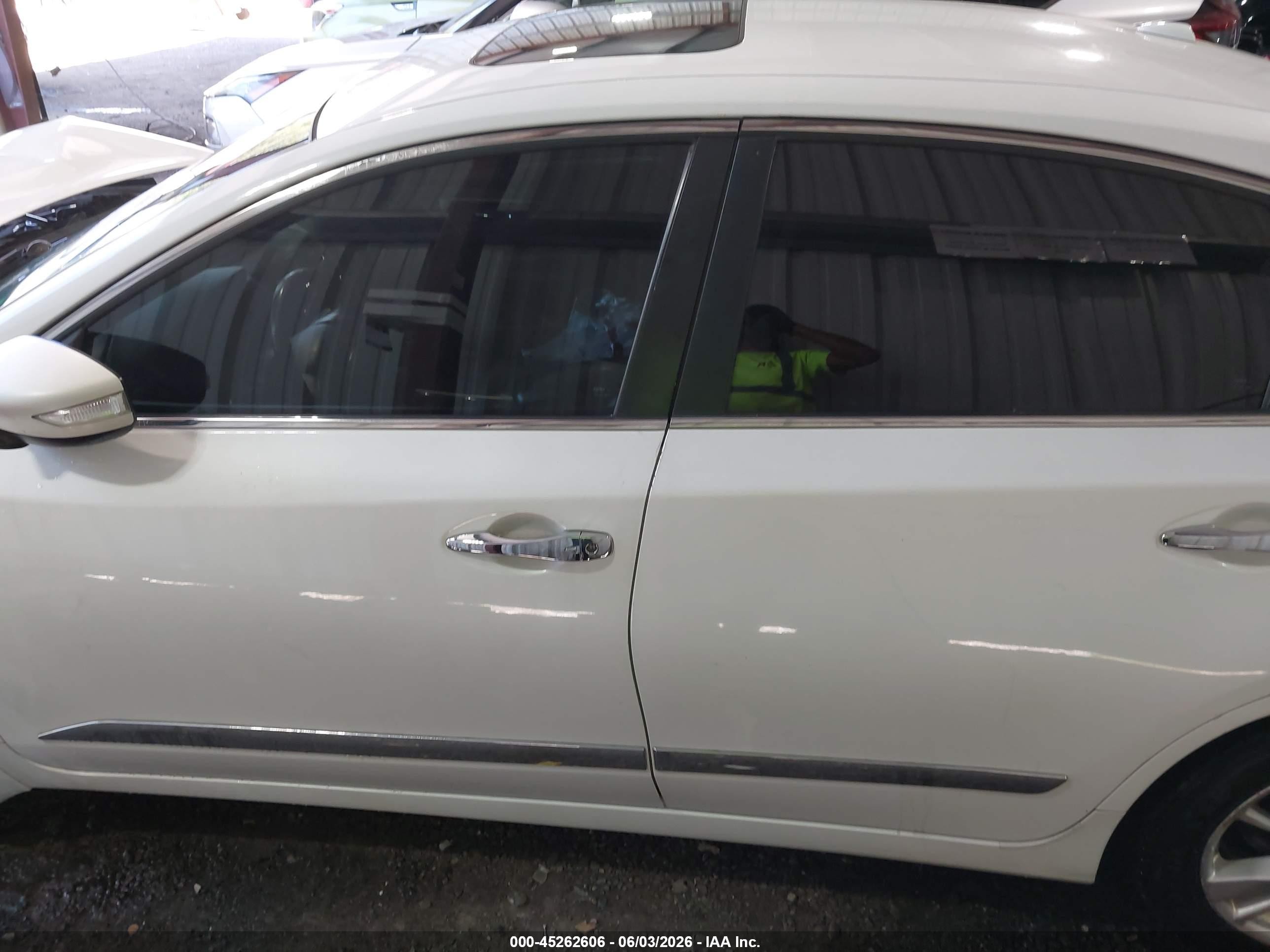 2015 Nissan Altima 2.5 Sl White vin: 1N4AL3AP9FN353279