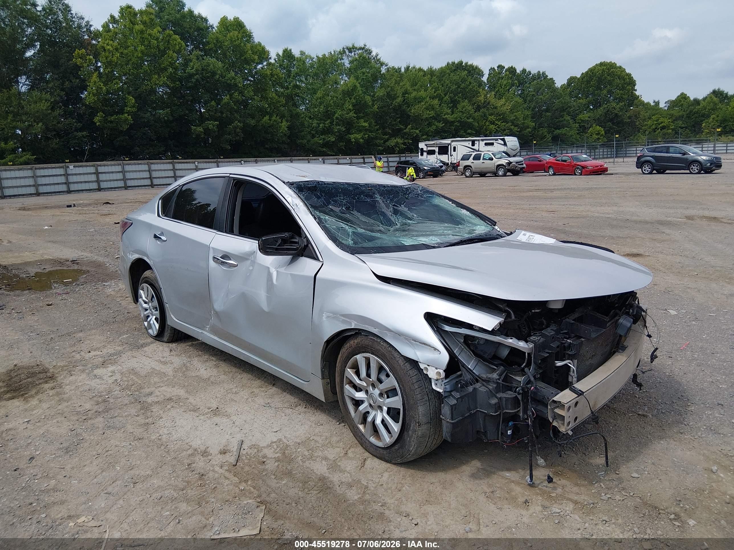 2015 Nissan Altima 2.5/2.5 S/2.5 Sl/2.5 Sv Silver vin: 1N4AL3AP9FN363570