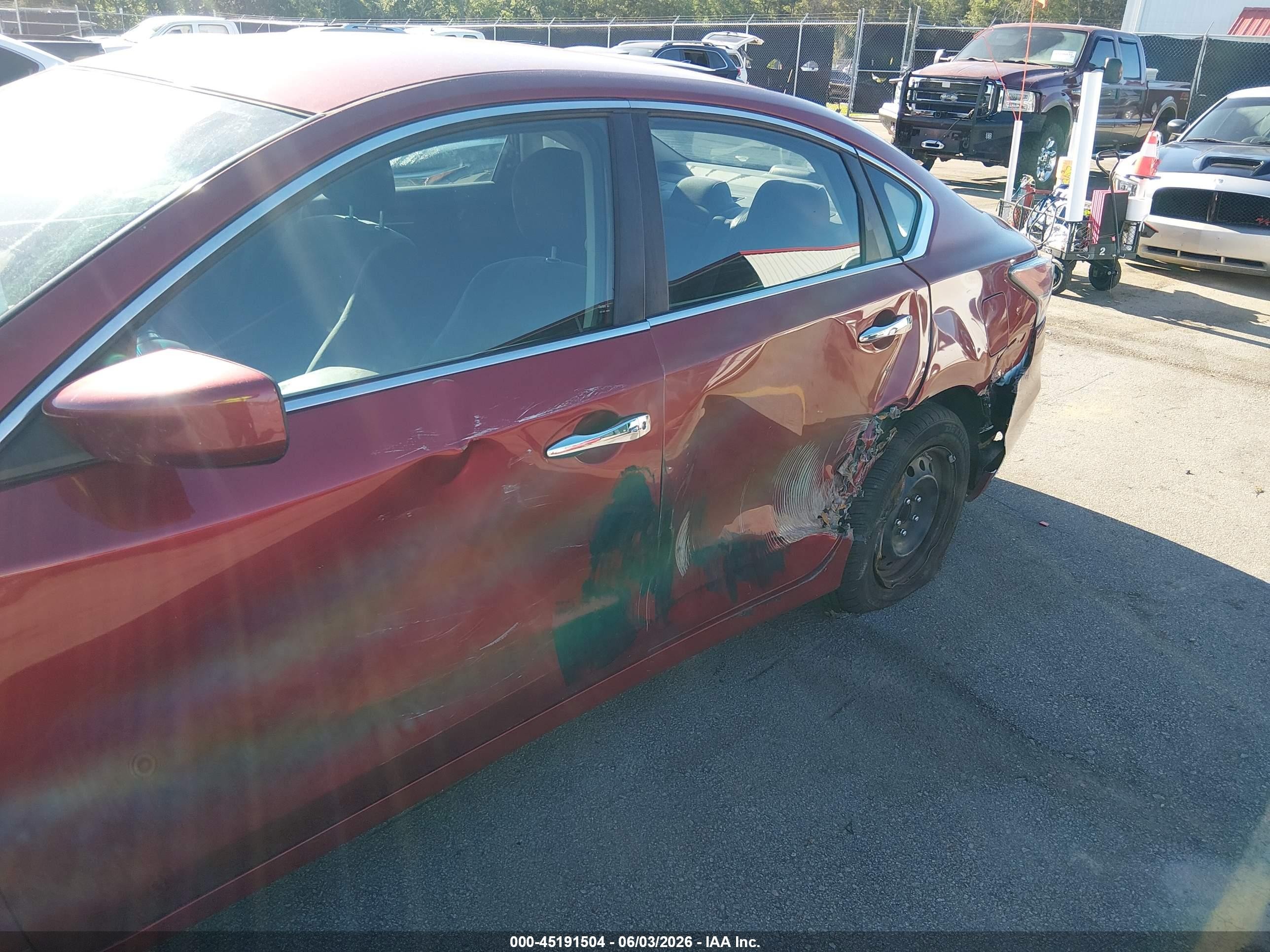 2015 Nissan Altima 2.5 S Burgundy vin: 1N4AL3AP9FN366968