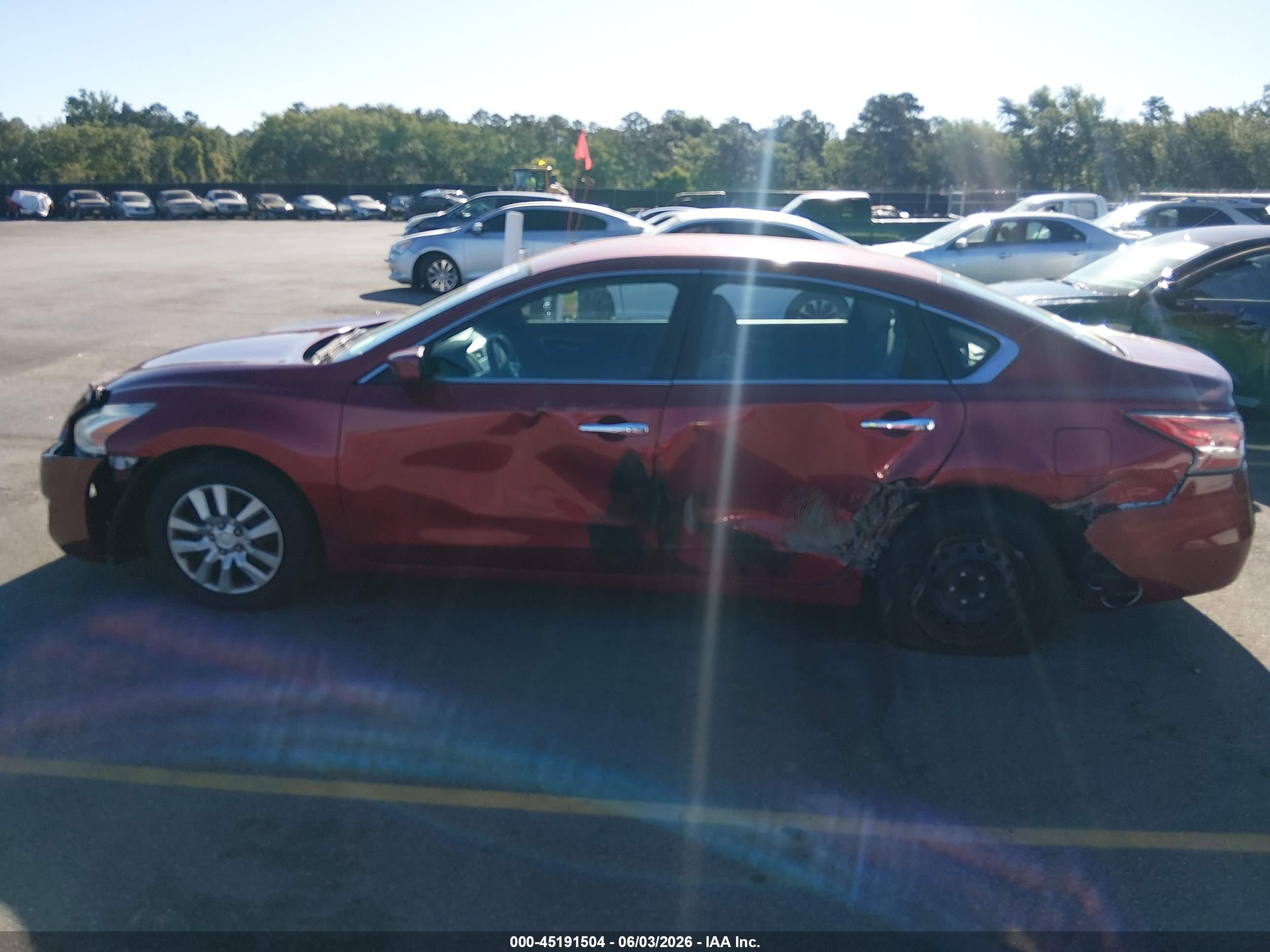 2015 Nissan Altima 2.5 S Burgundy vin: 1N4AL3AP9FN366968