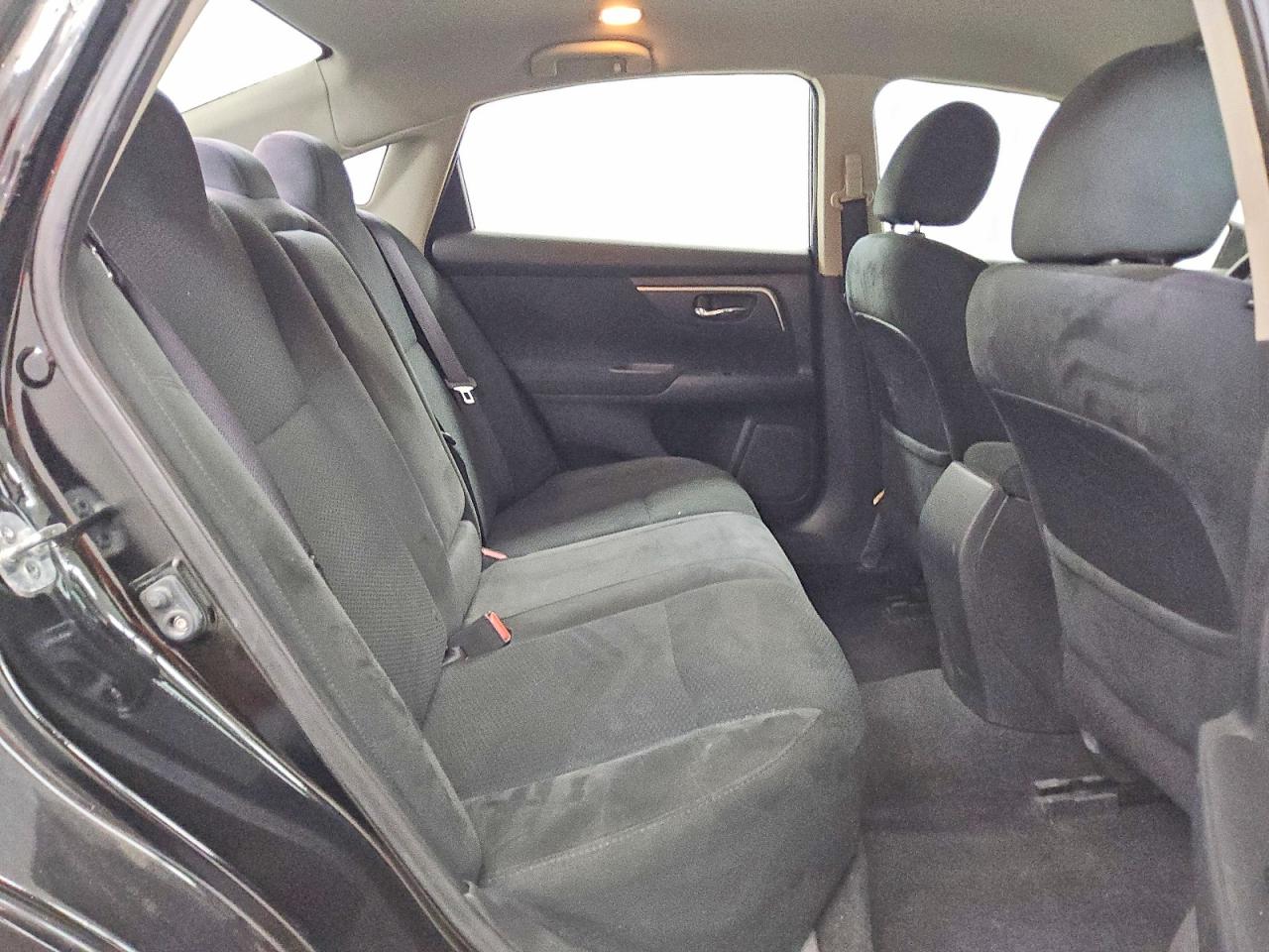 2015 Nissan Altima Black vin: 1N4AL3AP9FN369661