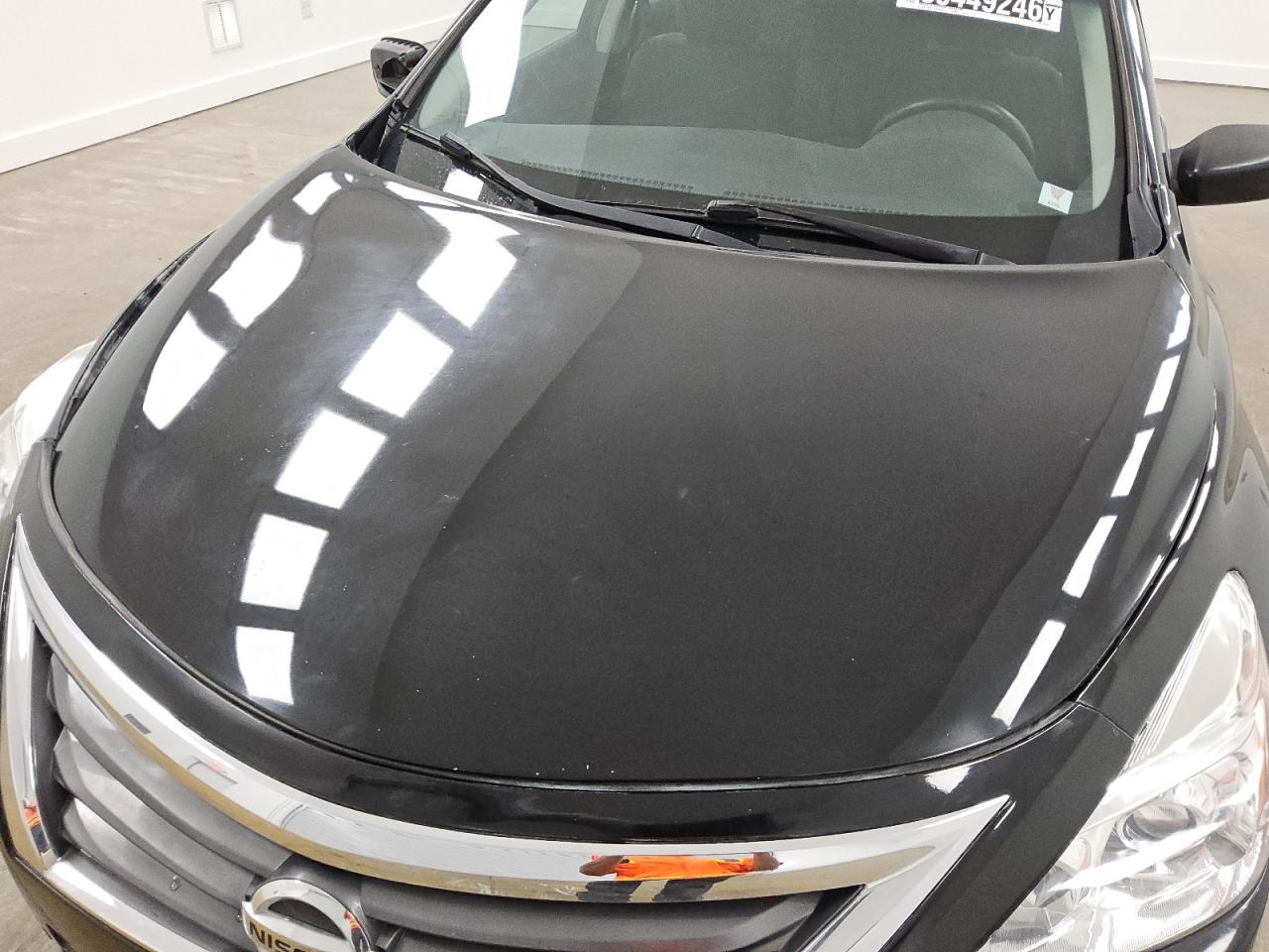 2015 Nissan Altima Black vin: 1N4AL3AP9FN369661 Damage: Hood, Chipped, 10 Or More