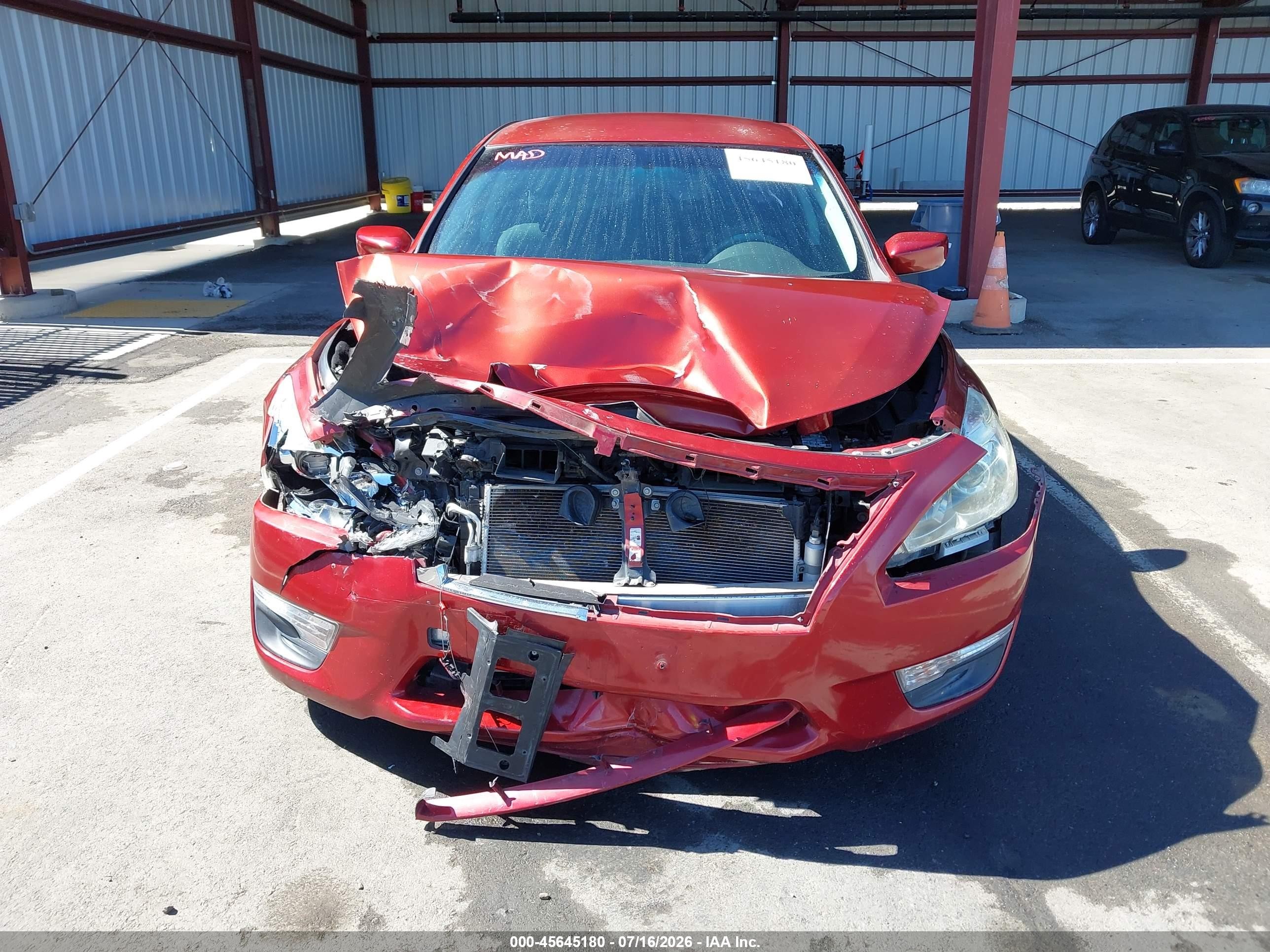 2015 Nissan Altima 2.5/2.5 S/2.5 Sl/2.5 Sv Red vin: 1N4AL3AP9FN375394