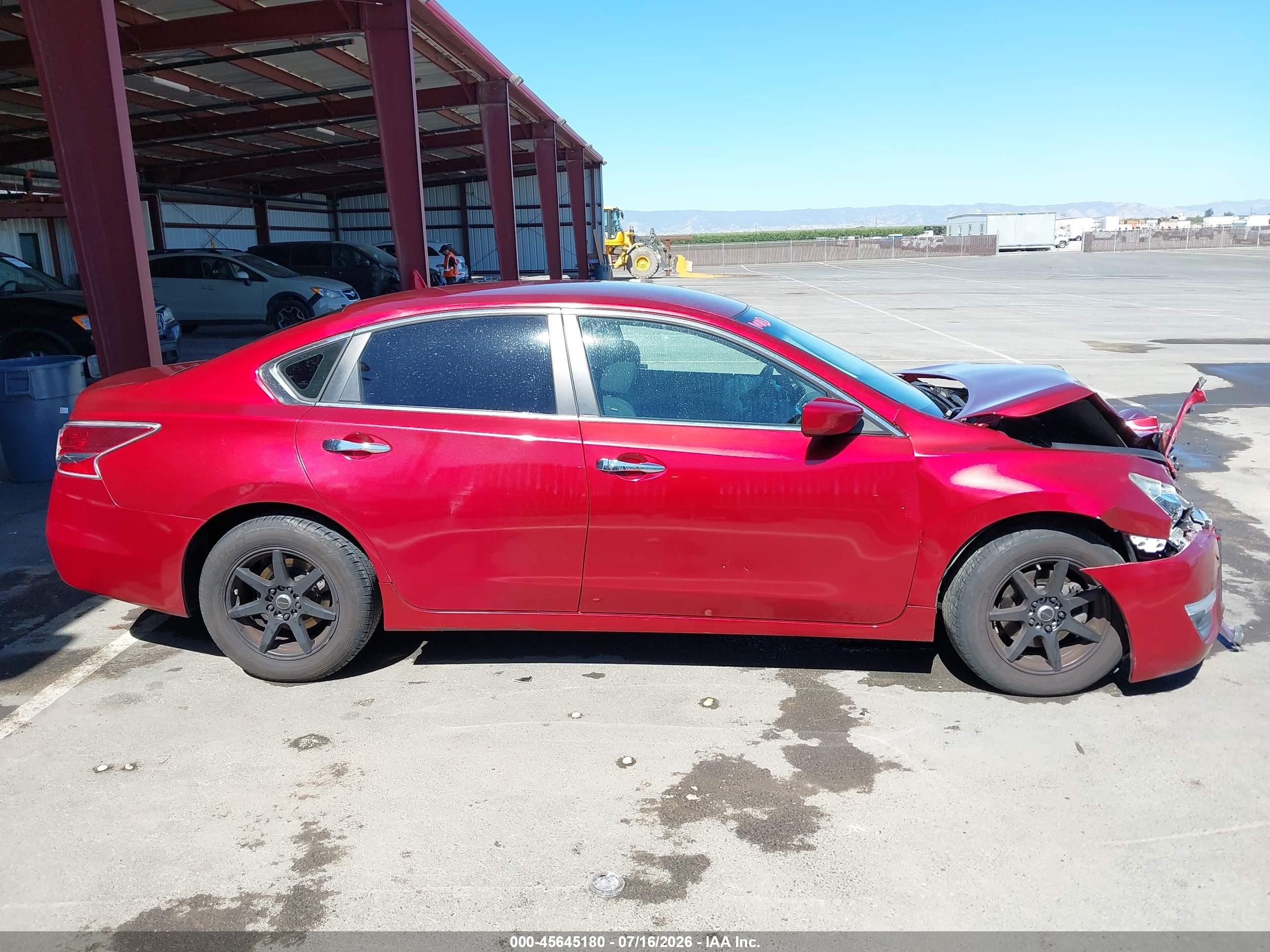 2015 Nissan Altima 2.5/2.5 S/2.5 Sl/2.5 Sv Red vin: 1N4AL3AP9FN375394