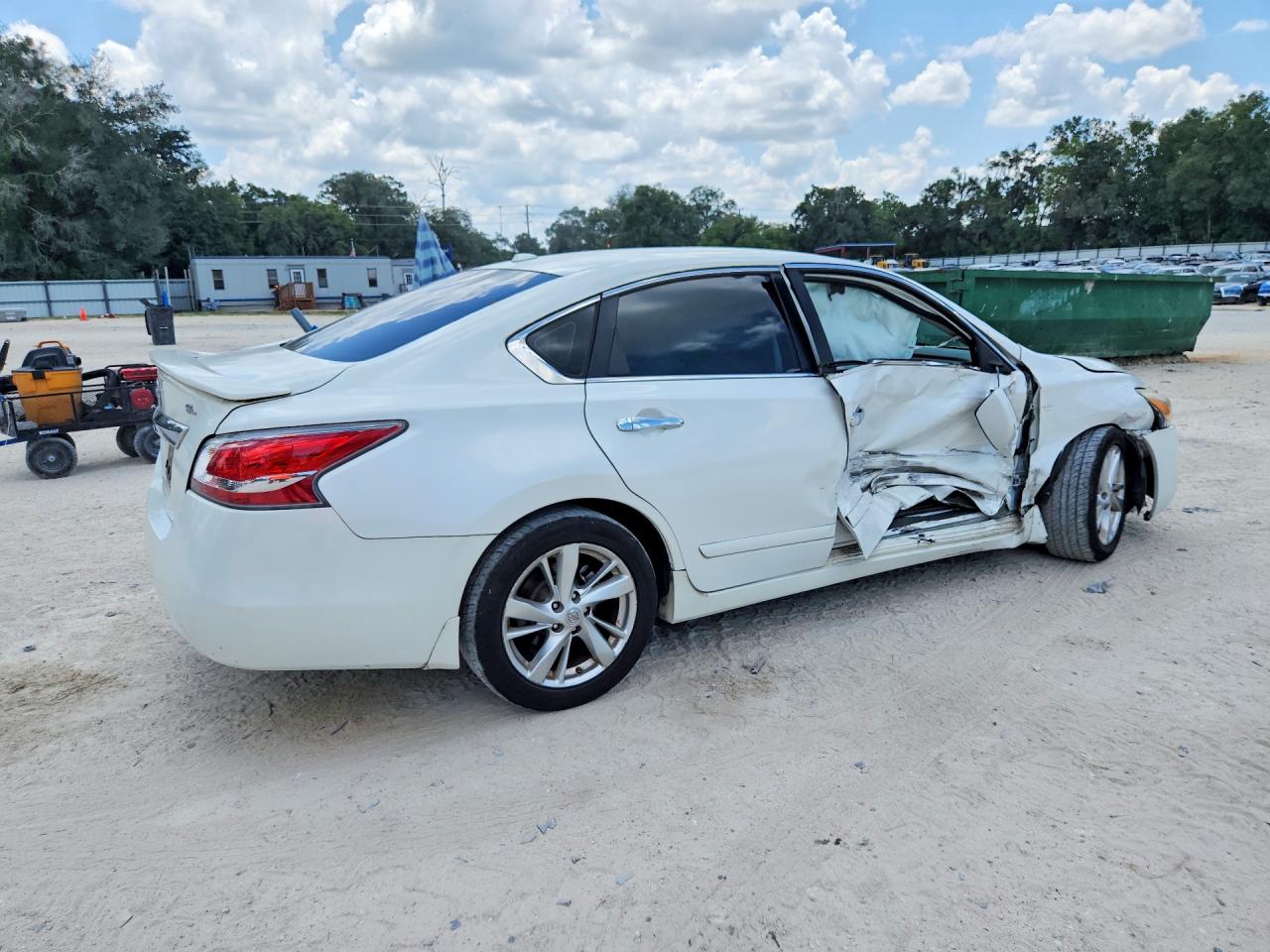2015 Nissan Altima 2.5 Sl White vin: 1N4AL3AP9FN380658