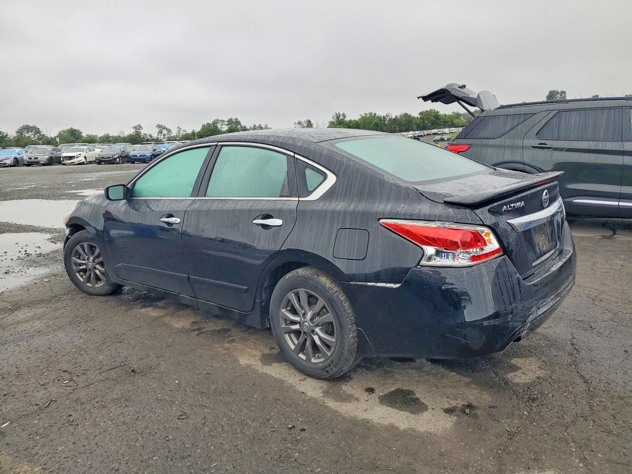 2015 Nissan Altima 2.5 S Black vin: 1N4AL3AP9FN405543