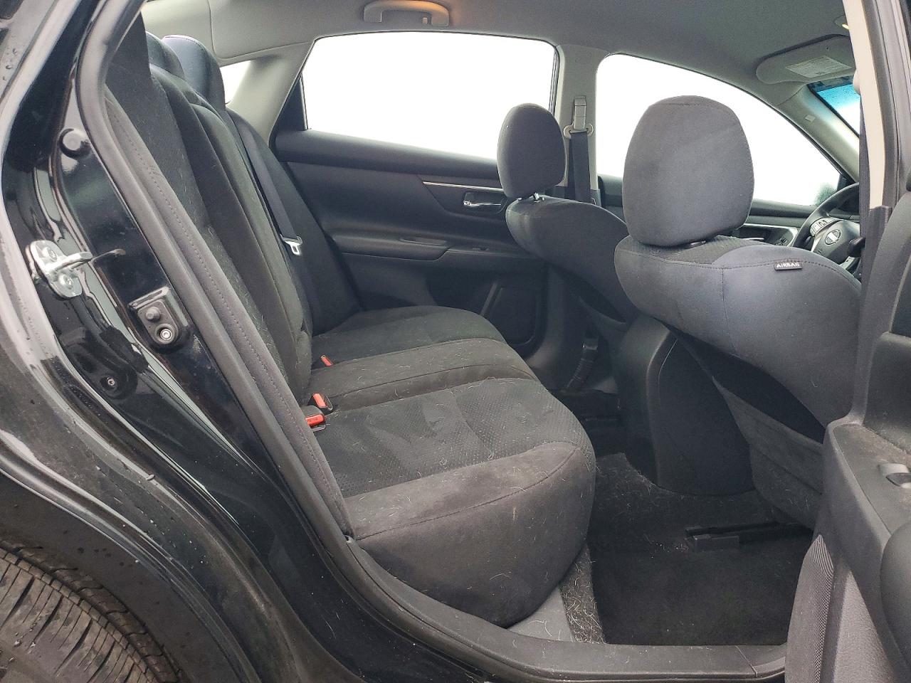 2015 Nissan Altima 2.5 S Black vin: 1N4AL3AP9FN405543